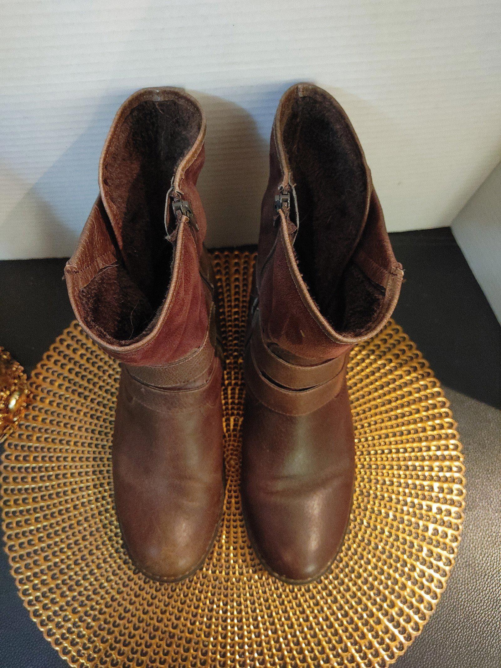 Designer Bare Traps Hailie Boots Size 10M Size US 10 / IT 40 - 3 Thumbnail