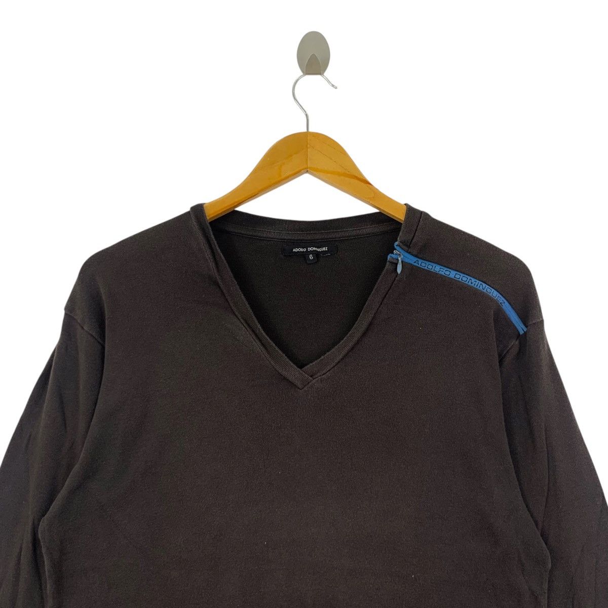 Adolfo Dominguez Vintage ADOLFO DOMINGUEZ Designer V Neck Tee Shirt Size M / US 6-8 / IT 42-44 - 2 Thumbnail