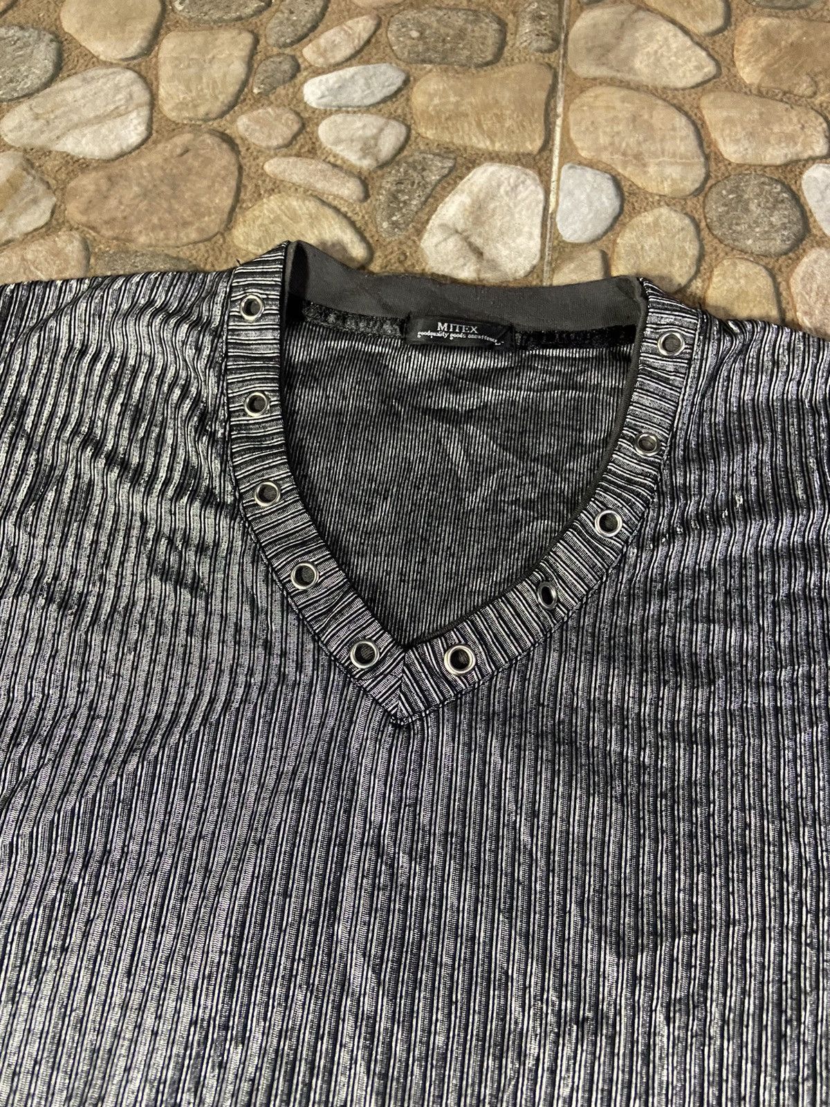 If Six Was Nine VTG Y2K mitex long sleeve t-shir knite waffel metalic Size US M / EU 48-50 / 2 - 3 Thumbnail