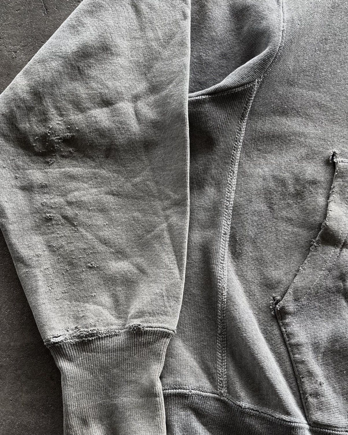 Champion 80s Champions Reverse Weave Distressed Faded Grey Hoodie Size US M / EU 48-50 / 2 - 4 Thumbnail