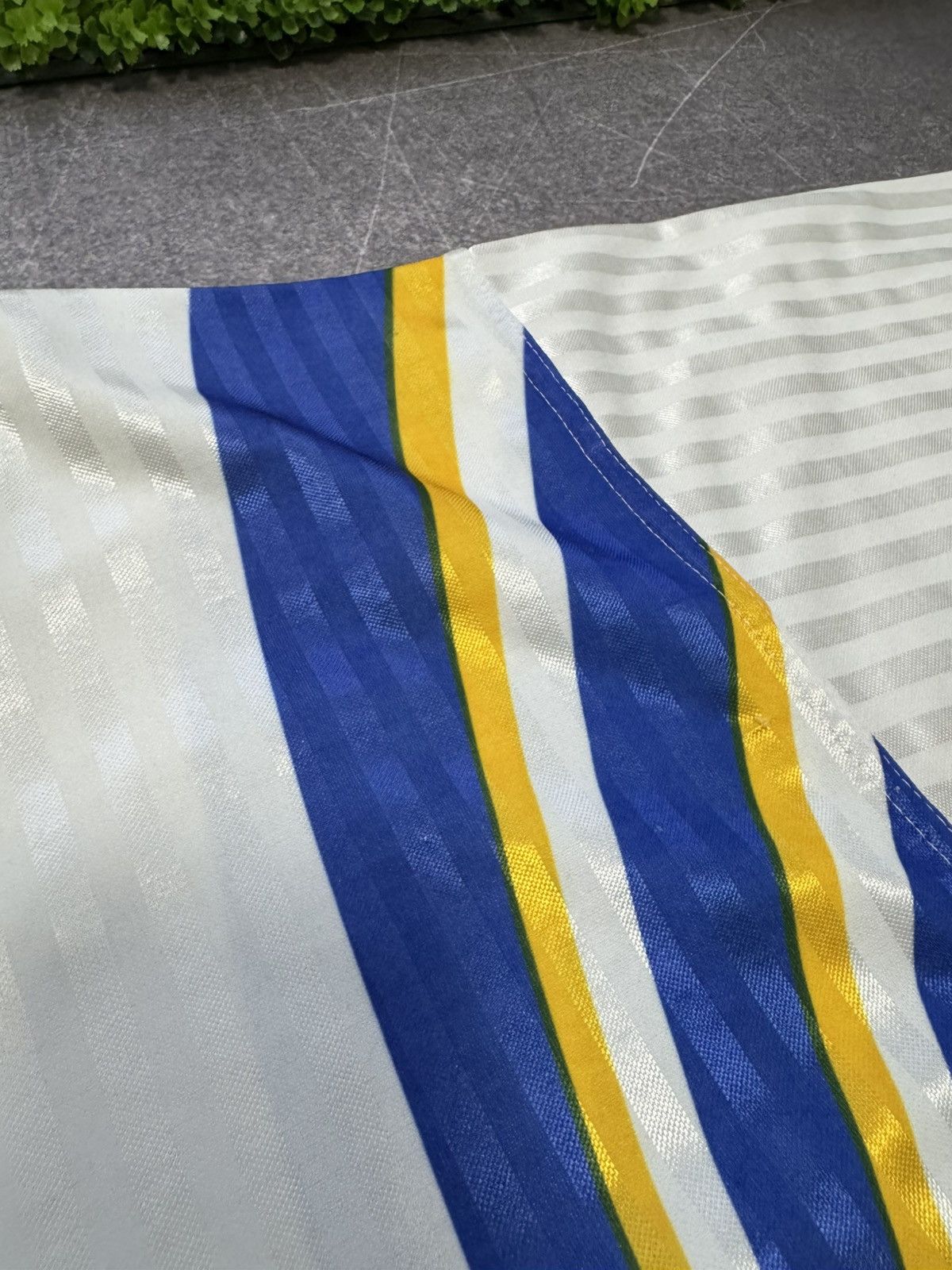 Adidas Vintage 90s FC Dynamo Kyiv away football shirt jersey Size US XL / EU 56 / 4 - 17 Thumbnail