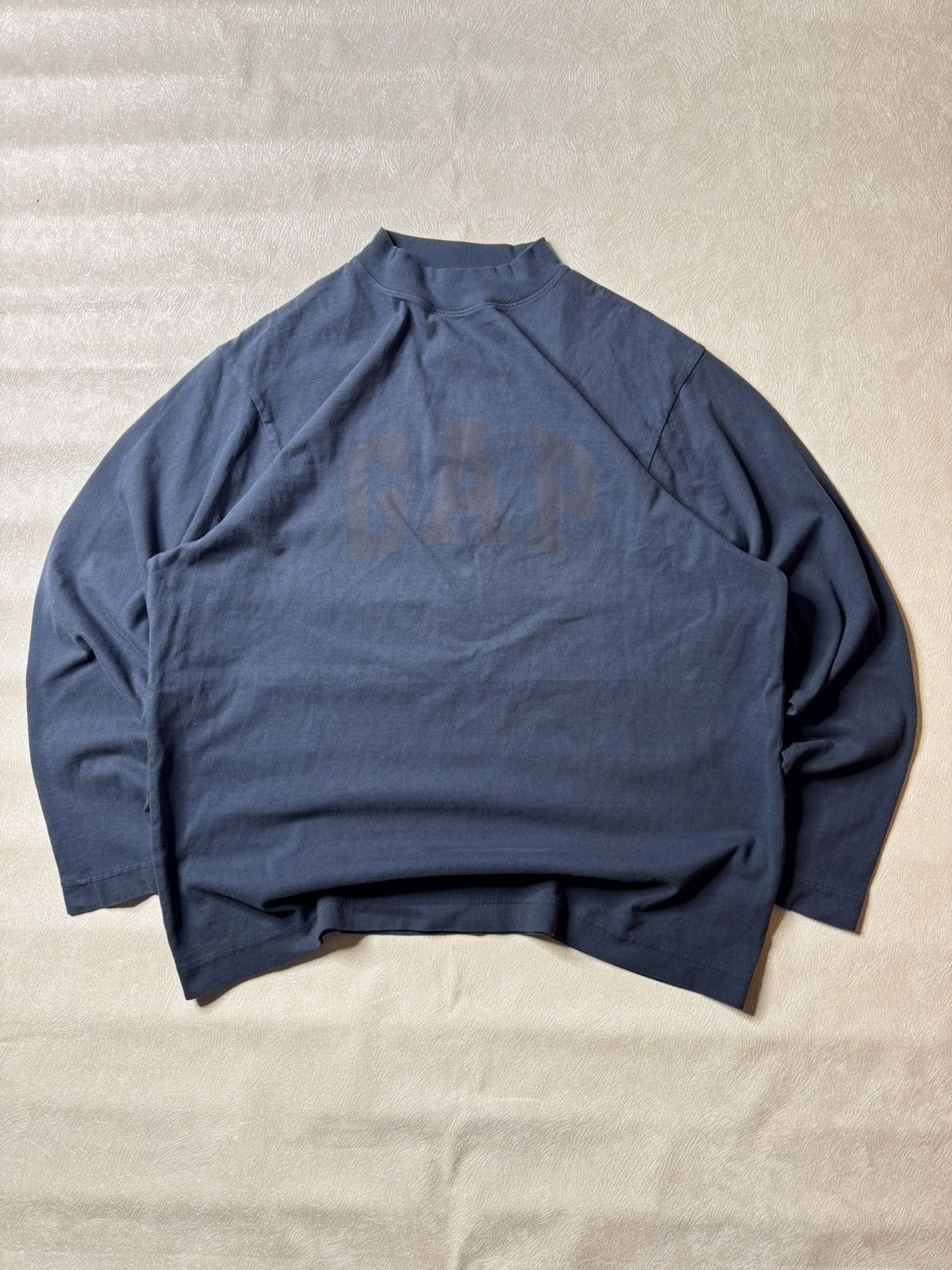 Balenciaga × Gap × Kanye West YZY GAP BALENCIAGA LONG SLEEVE Size US M / EU 48-50 / 2 - 2 Thumbnail