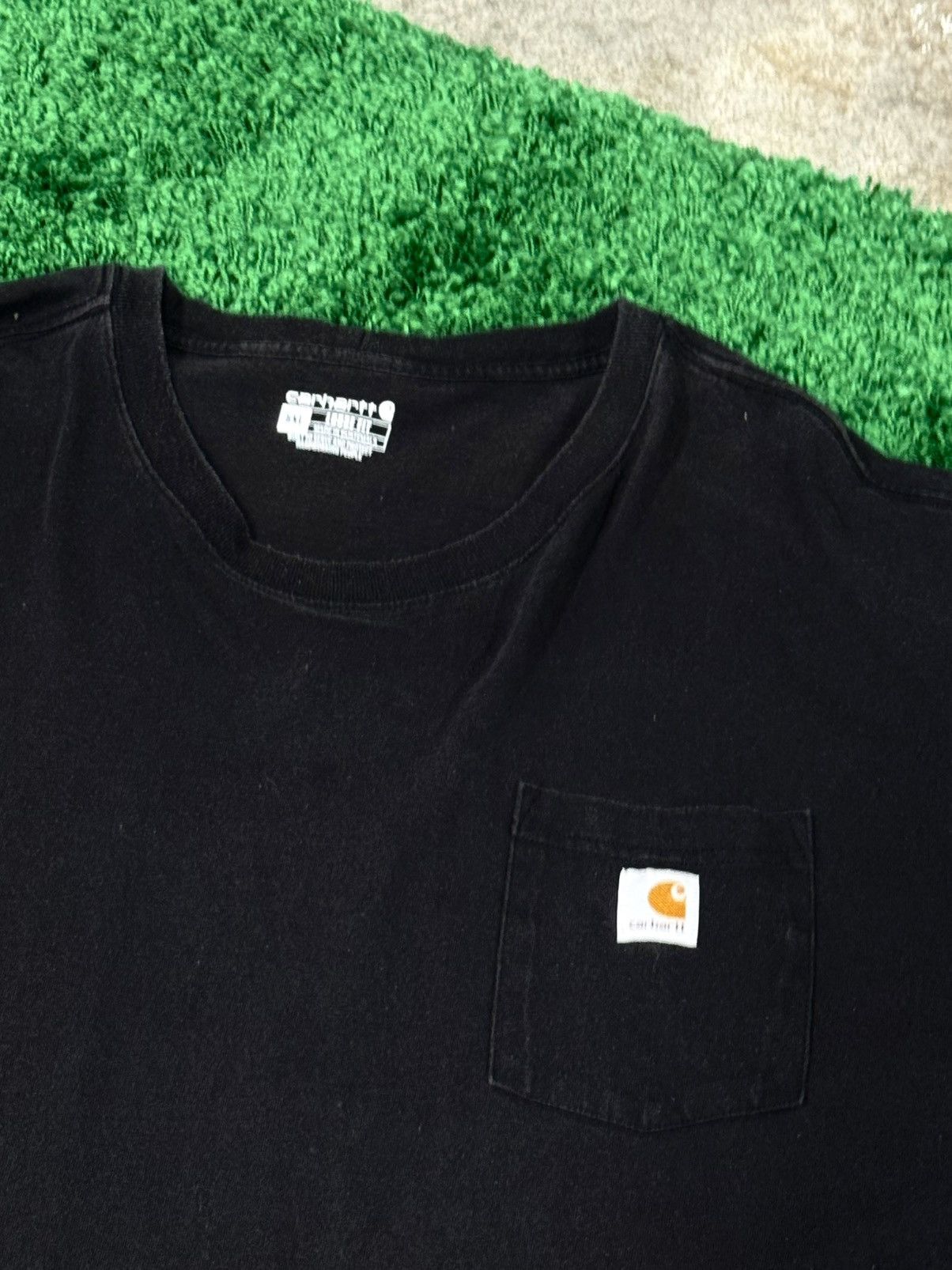 Carhartt Carhartt 5XL XXXXXL Black Pocket Logo Patch Tee Size US XXL / EU 58 / 5 - 2 Thumbnail