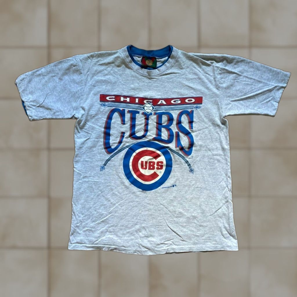 MLB VTG Chicago Cubs National League Striped Shirt 1990s 1993 USA Made Jostens Adult Large Gray MLB Graphic Tee Size US L / EU 52-54 / 3 - 1 Thumbnail