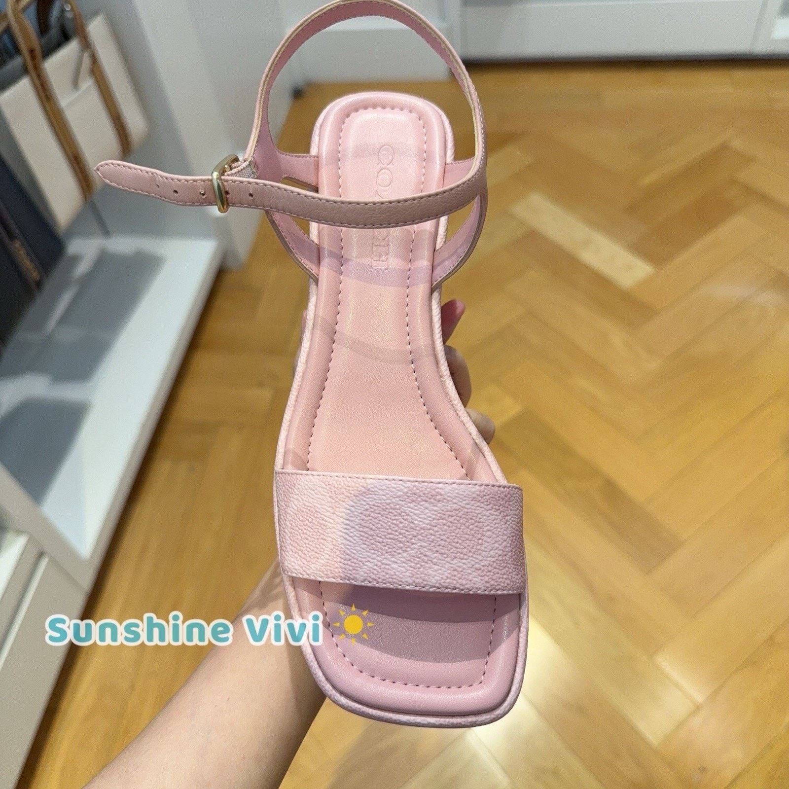 Coach NEW Coach Women Gale Wedge Sandal Platform CAP41 US5.5 Size US 5.5 / IT 35.5 - 1 Thumbnail