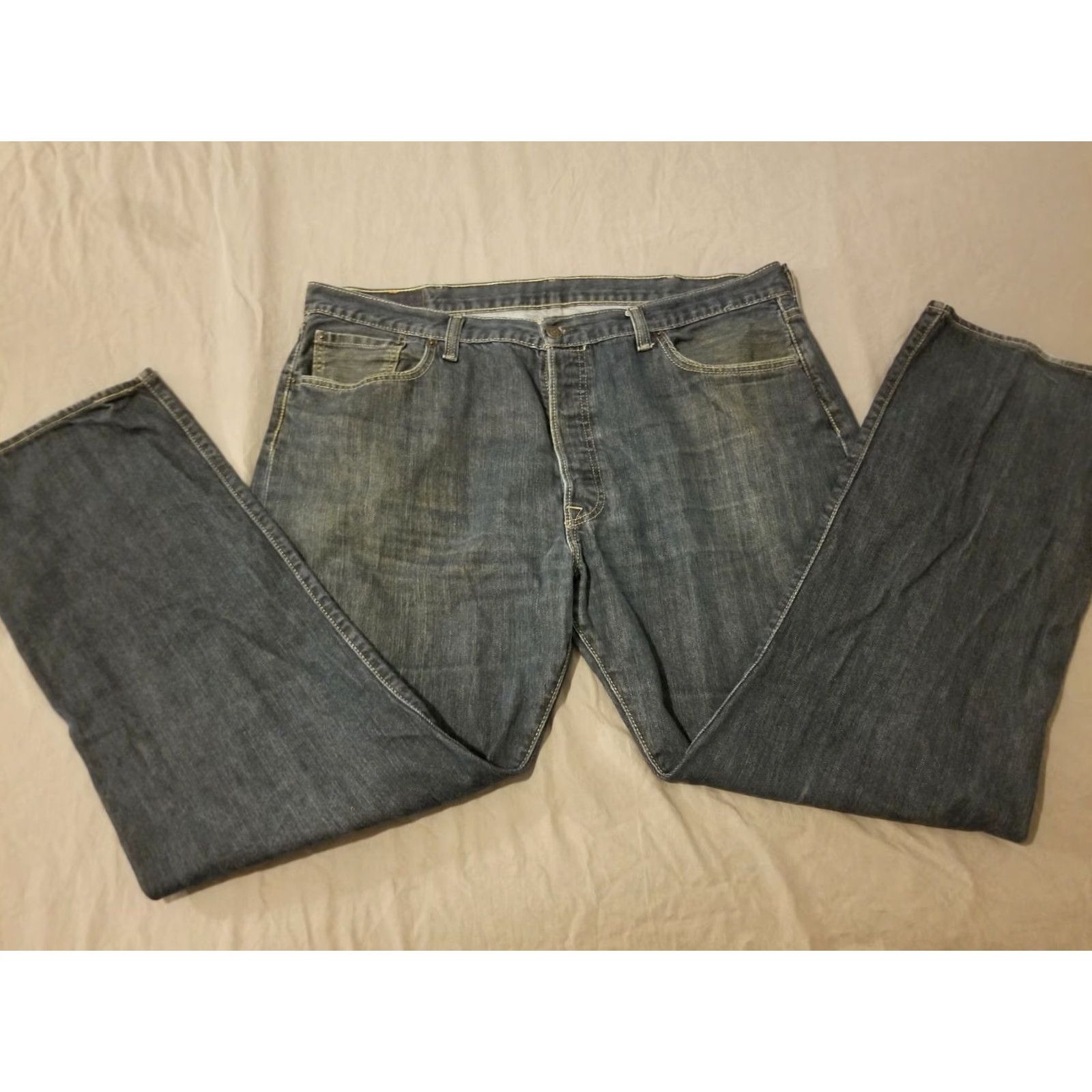 Levi's Levi's 501 Jeans Men's 40x32 Denim Classic Straight Blue Pants Regular Inseam 32 Size US 40 / EU 56 - 4 Thumbnail