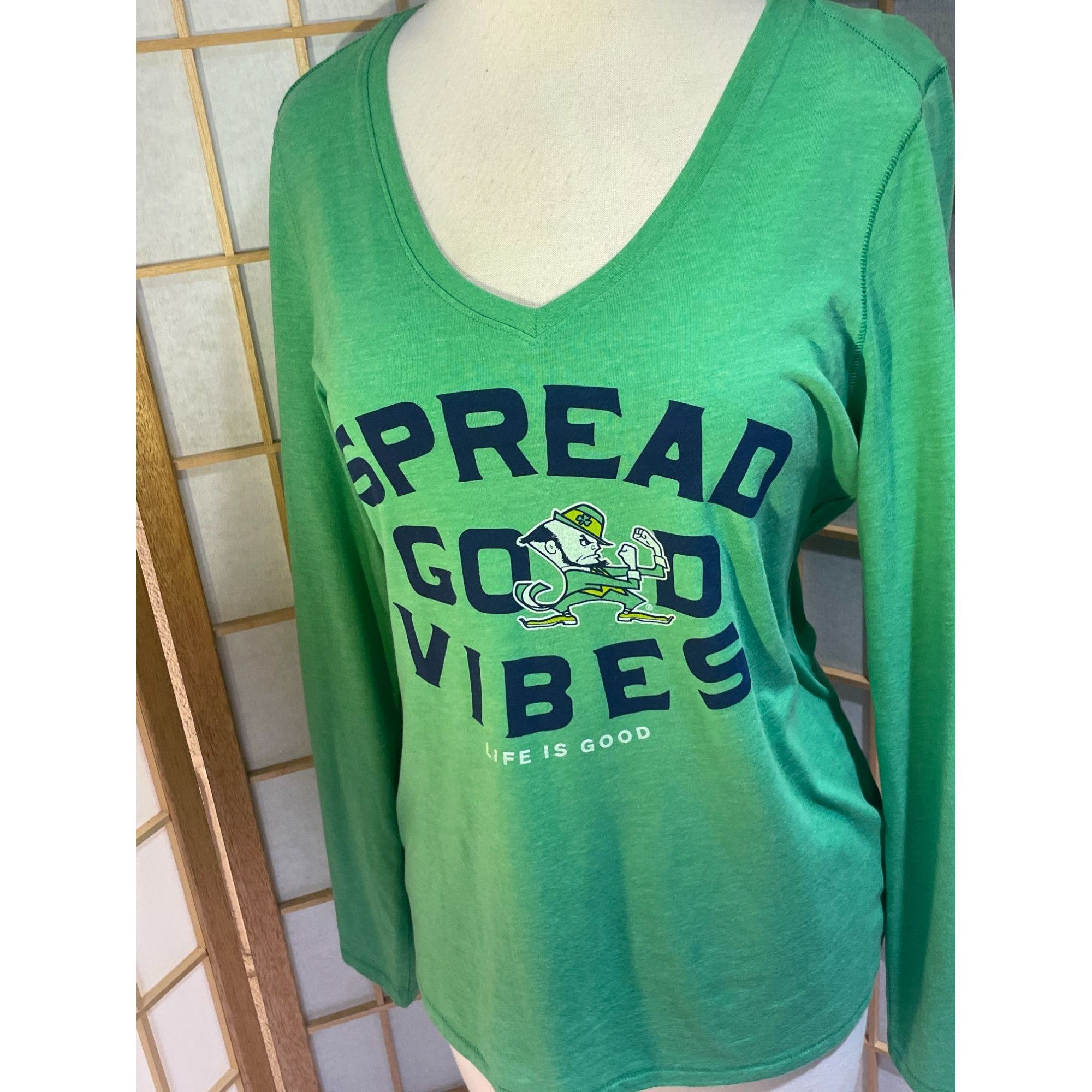 Life is Good NWT Life is Good Med Notre Dame L/S Tee Size M / US 6-8 / IT 42-44 - 12 Thumbnail