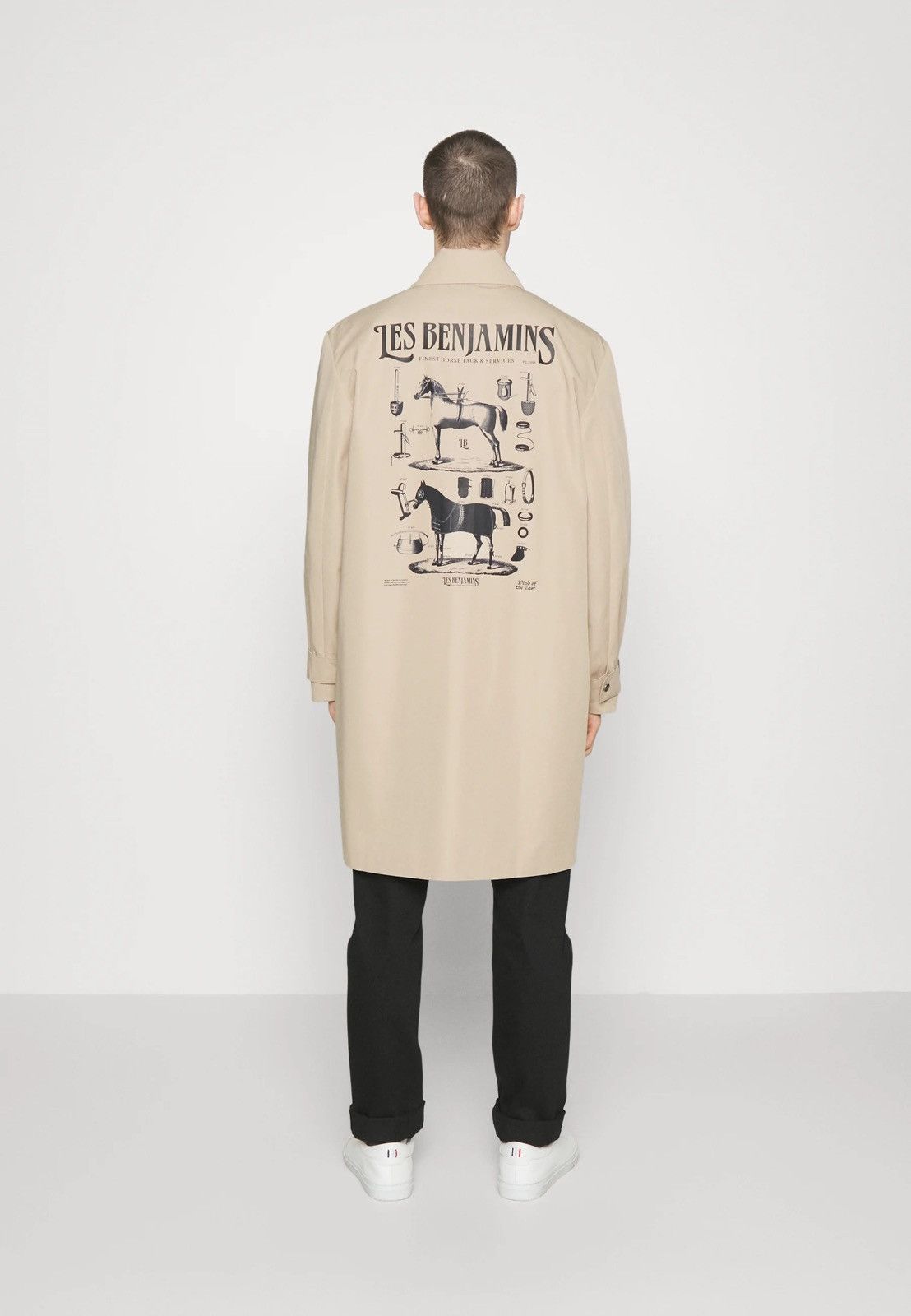 !DS! SS23 Les Benjamins Horse Logo Beige Coat