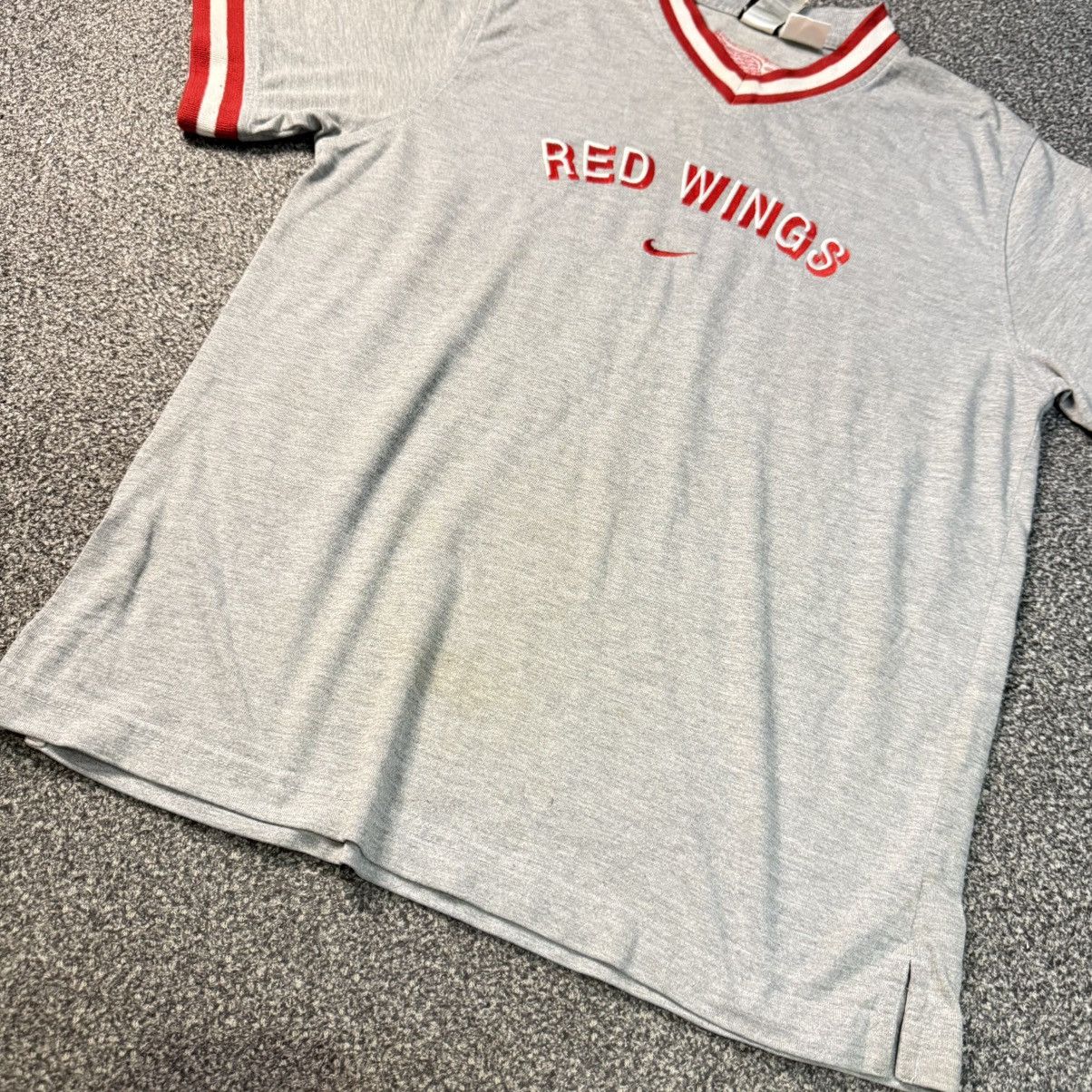 Nike Vintage 90s Detroit Red Wings NHL hockey jersey-style Size US L / EU 52-54 / 3 - 4 Thumbnail