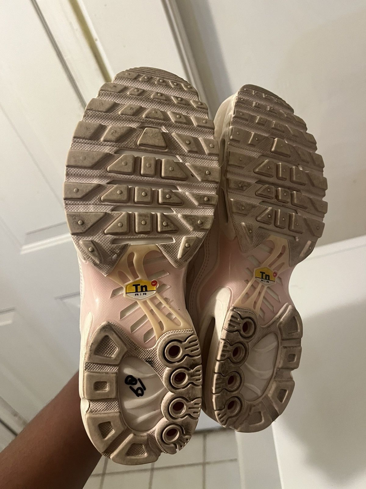 Nike × Vintage Nike Air Max Plus valentines Size US 8 / IT 38 - 7 Thumbnail