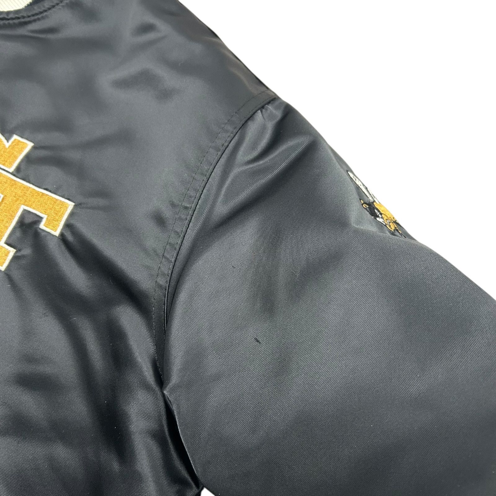 NBA VTG 90s NCAA GEORGIA TECH YELLOW STARTER SATIN JACKET Size US M / EU 48-50 / 2 - 10 Thumbnail