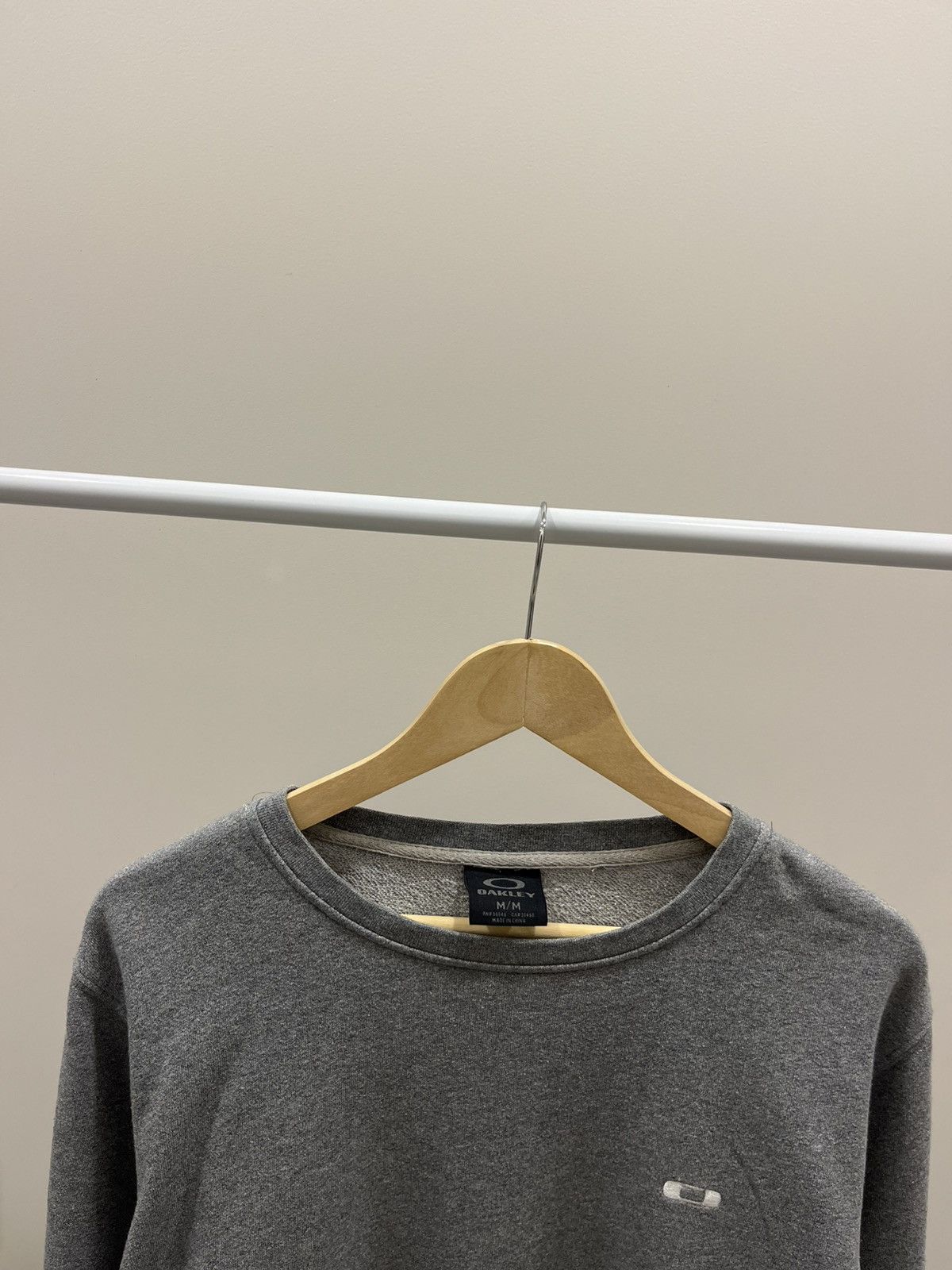 Oakley Oakley Sweatshirt Y2K Gray Size US M / EU 48-50 / 2 - 2 Thumbnail