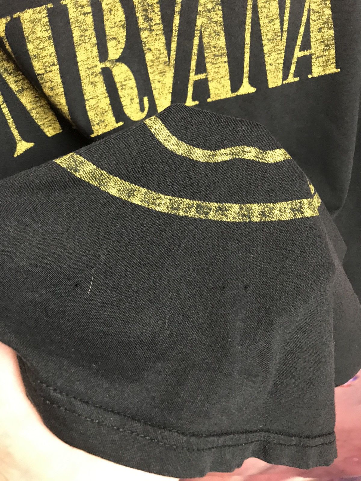 Band Tees Vintage Nirvana 90s band rock tee Size US XS / EU 42 / 0 - 3 Thumbnail