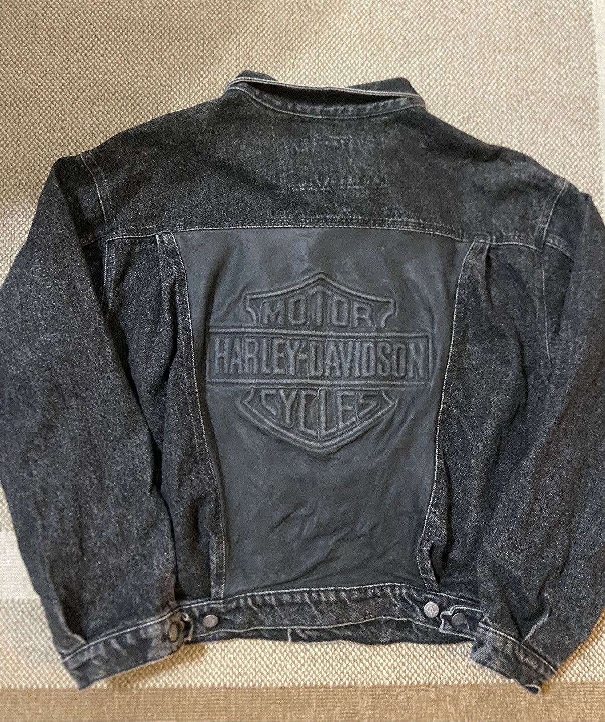 Harley Davidson × Vintage Vintage Embossed Harley Davidson Denim Black Jacjet Size US XL / EU 56 / 4 - 5 Thumbnail