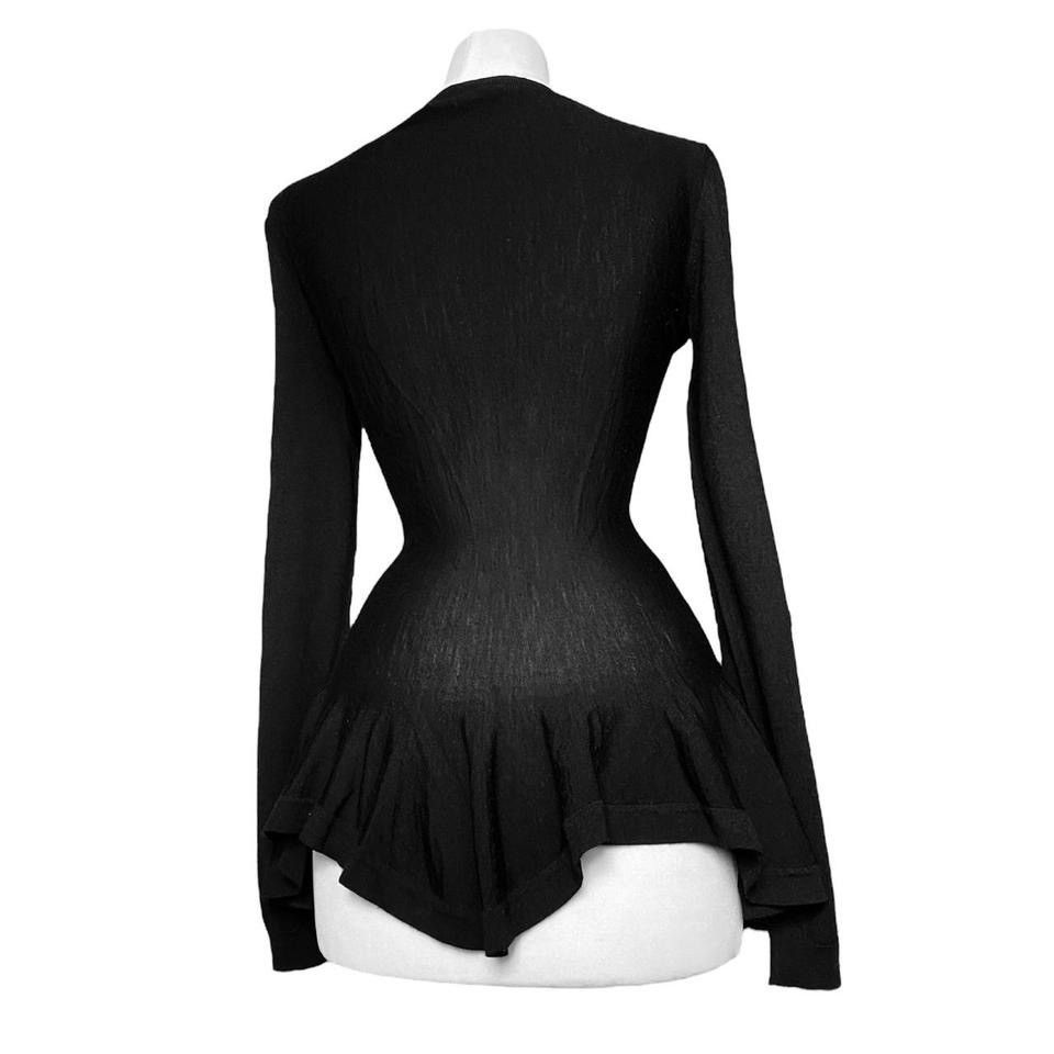 Alexander McQueen Alexander McQueen wool sweater blouse Size XS / US 0-2 / IT 36-38 - 2 Thumbnail