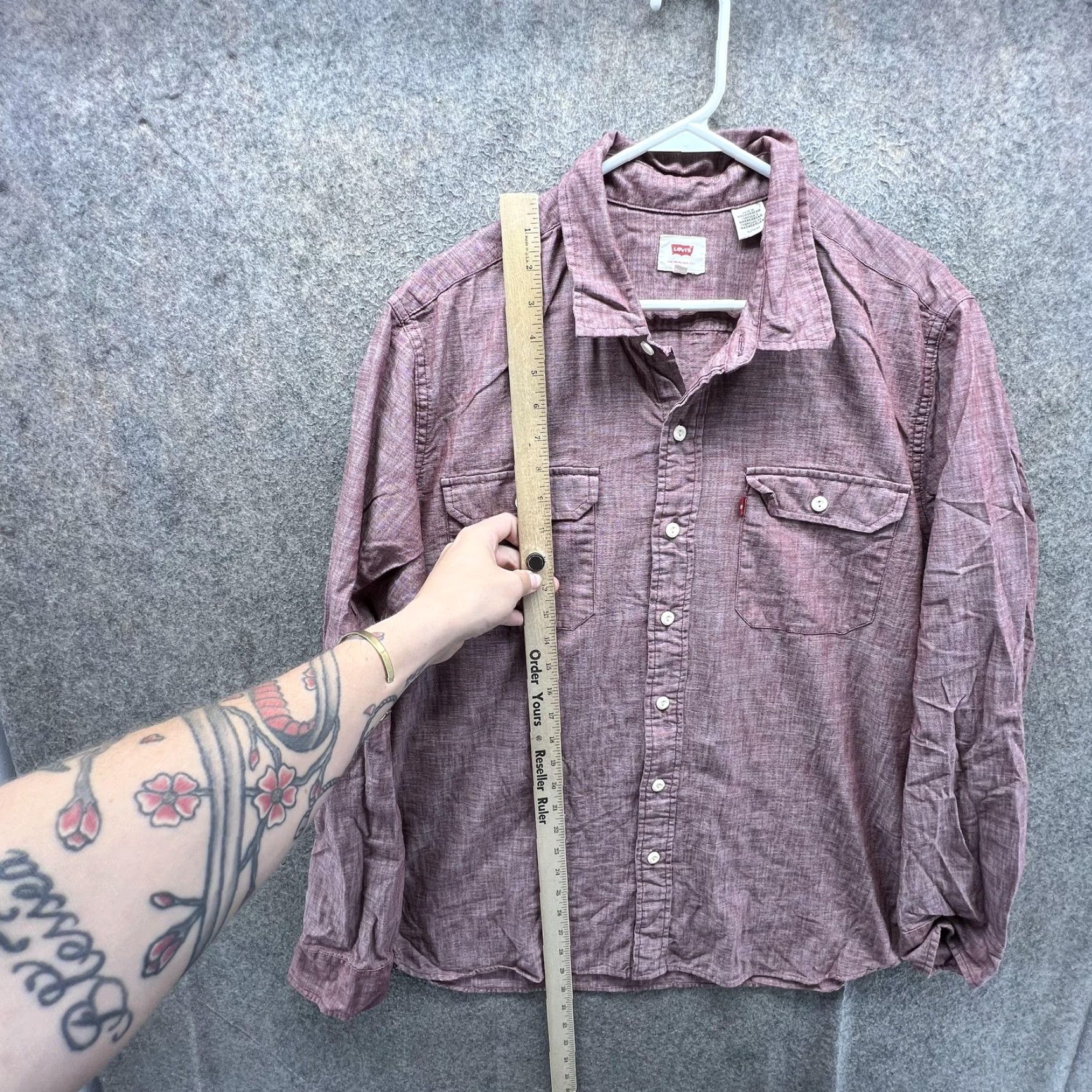 Levi's Levi's Shirt Mens XL Red Chambray Long Sleeve Button Up Pockets Casual Cotton Size US XL / EU 56 / 4 - 5 Thumbnail