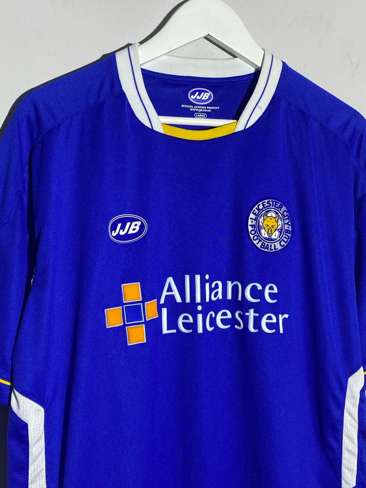 Vintage Vintage JJB Leicester City 2005/06 Home Football Shirt y2k Size US L / EU 52-54 / 3 - 3 Thumbnail