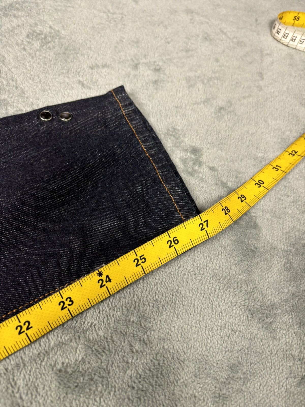 Le Grande Bleu (L.G.B.) Serge de bleu Stud Denim. S0307 Size 26" / US 2 / IT 38 - 15 Thumbnail