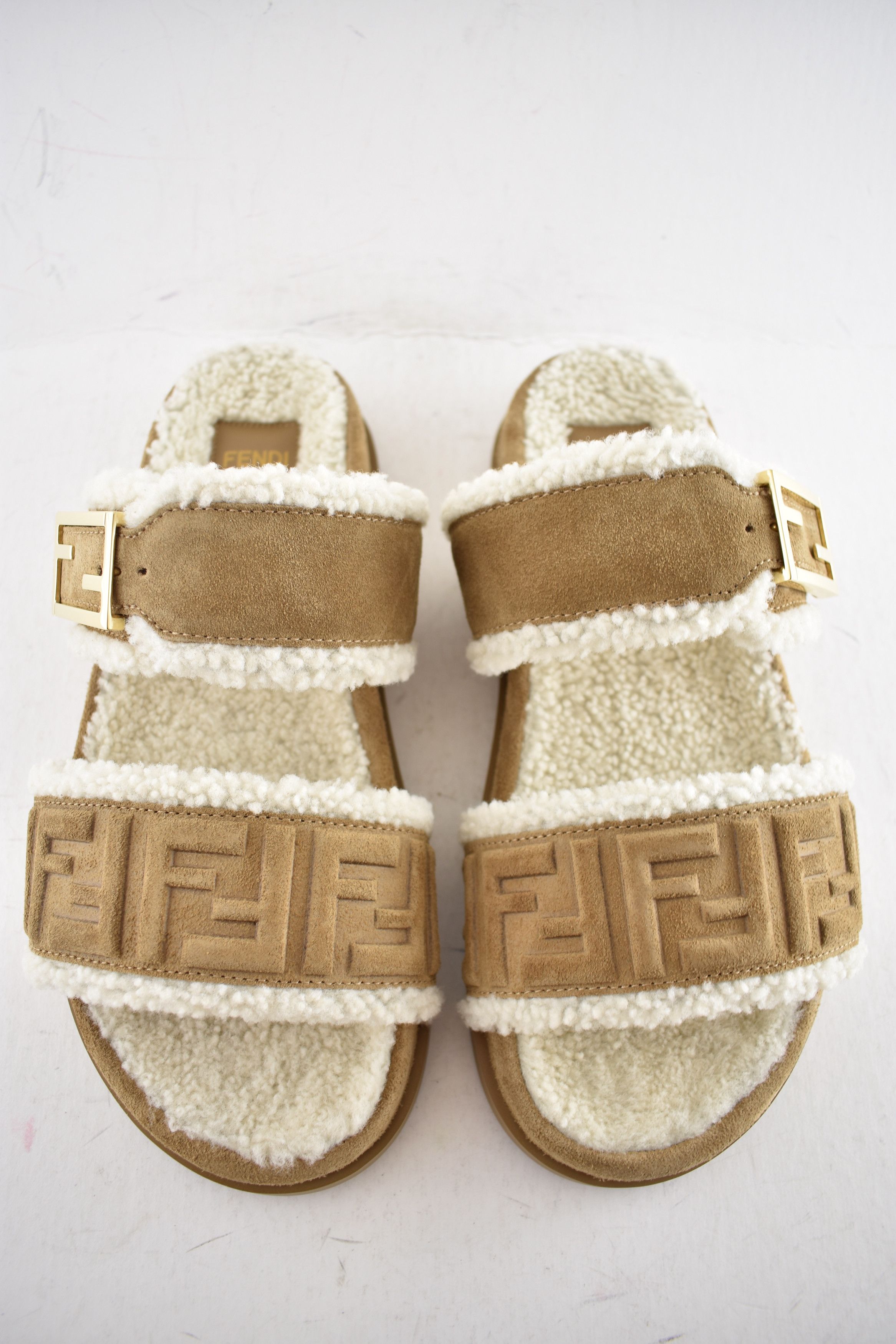 Fendi Fendi Feel Slide Shearling Fur Logo FF Mule Flat Sandal 37 Size US 7 / IT 37 - 9 Thumbnail