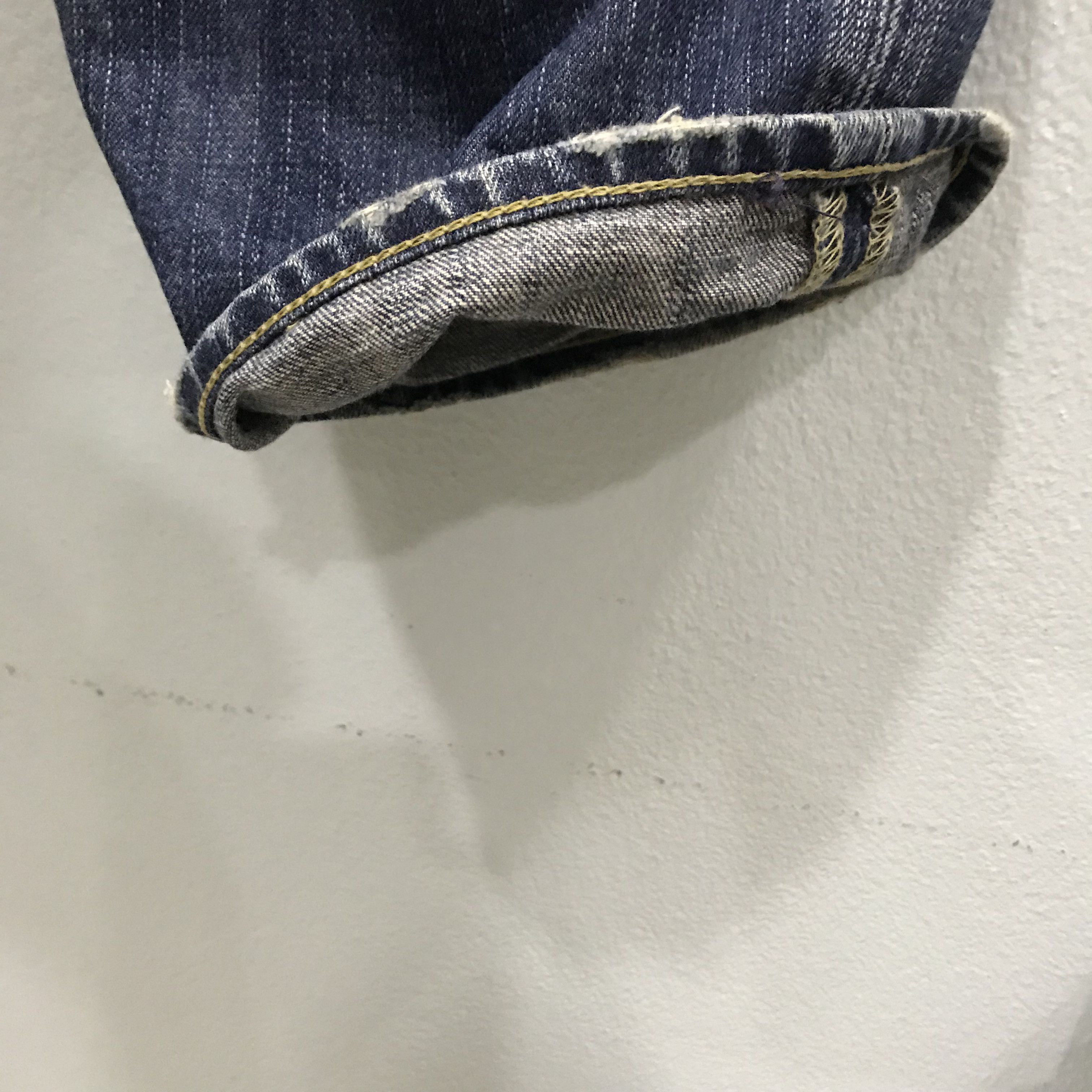 Levi's Vintage Levi's 503 Dark Wash Jeans Distressed Faded Blue Size US 35 - 9 Thumbnail