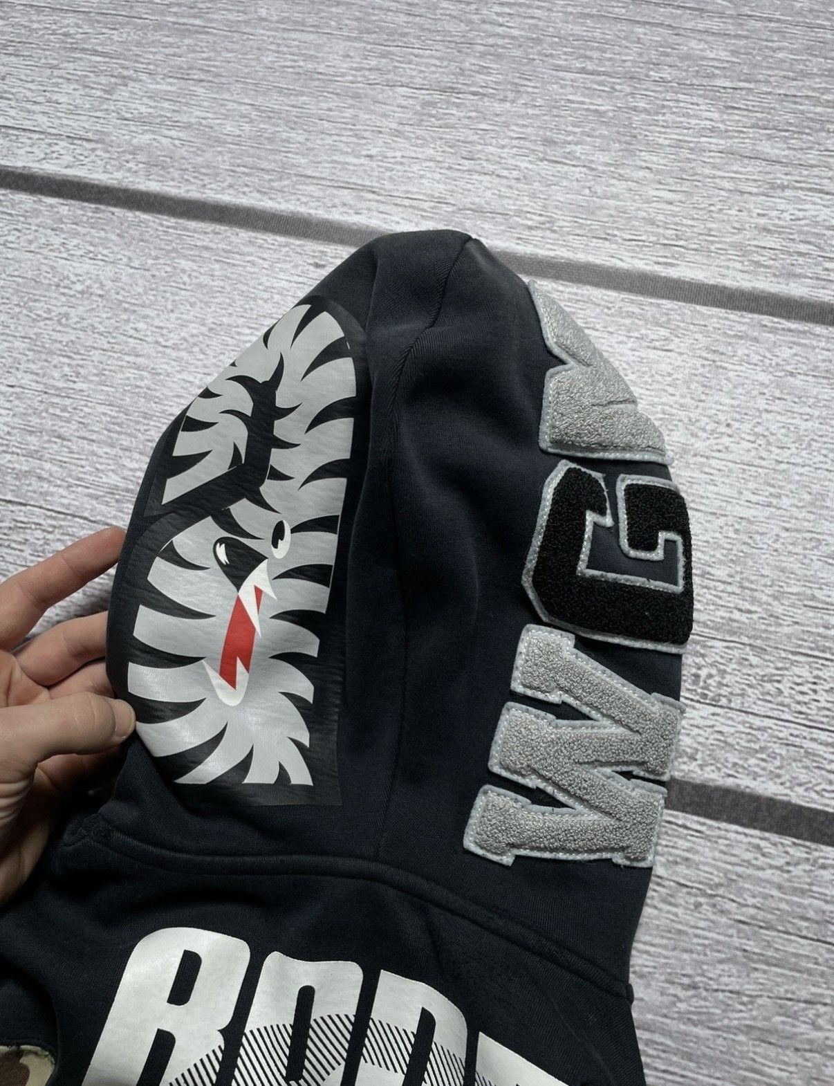 Bape × Puma Bape x Puma collab black and green camo hoodie Size US S / EU 44-46 / 1 - 9 Thumbnail