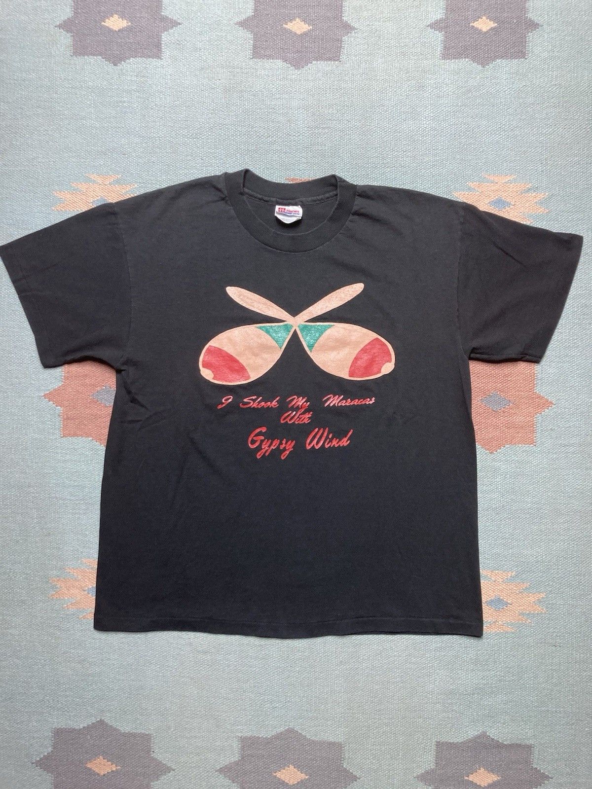 Hanes × Vintage 90s t shirt shook my maracas with gypsy wind boobs large Size US L / EU 52-54 / 3 - 1 Thumbnail