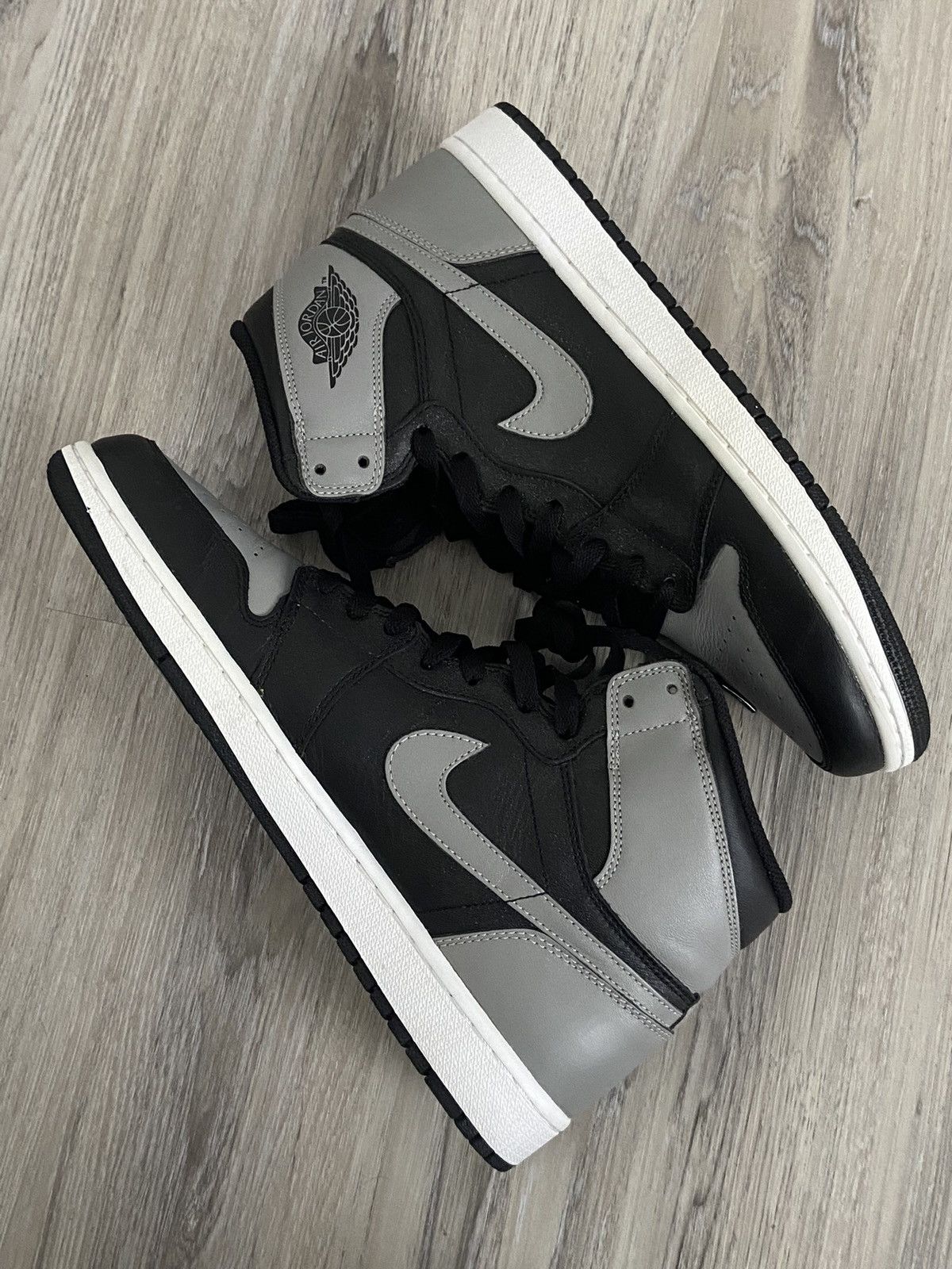 Jordan Brand 2013 Jordan 1 High OG Shadow Size US 11 / EU 44 - 5 Thumbnail