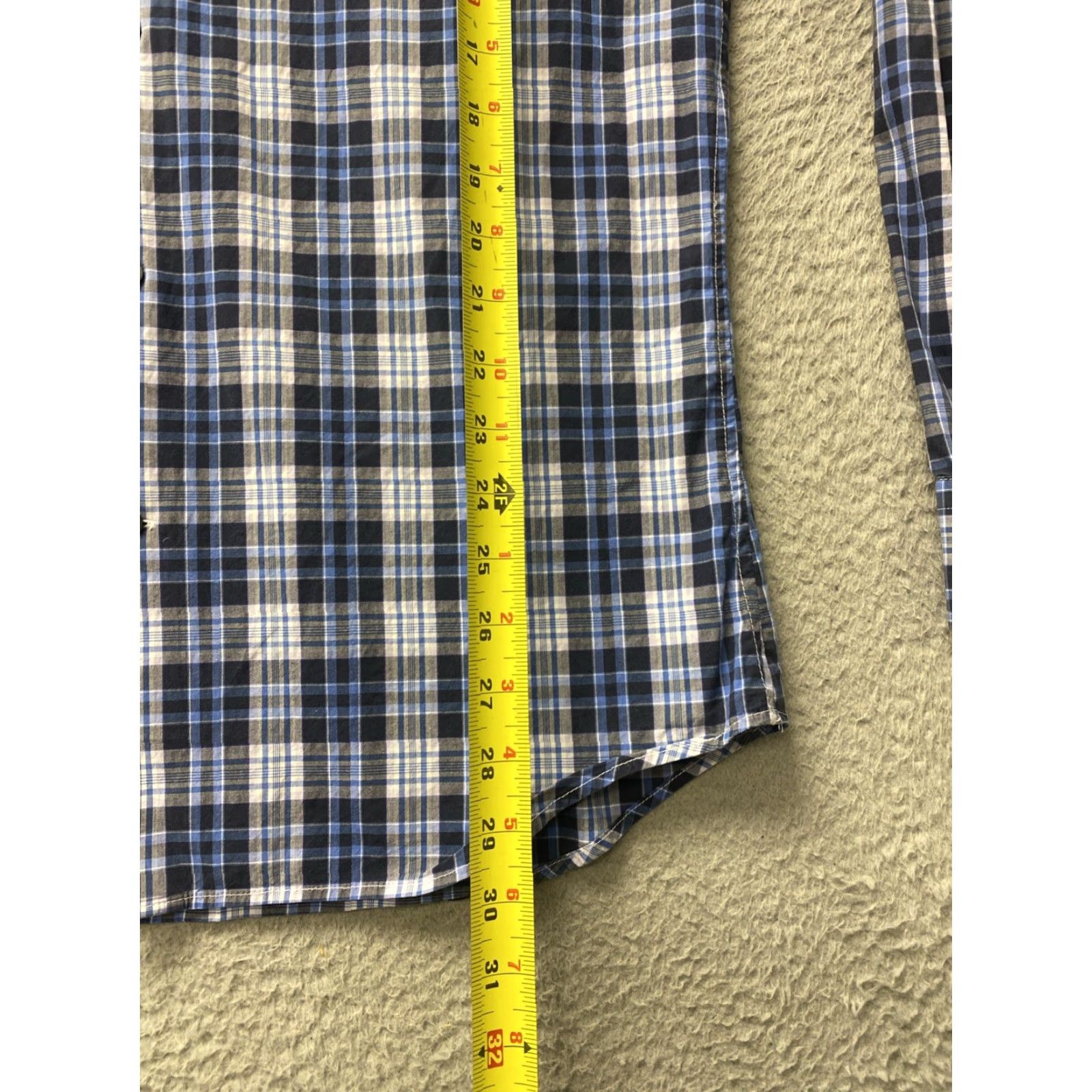 Banana Republic BANANA REPUBLIC Shirt Mens Large Plaid Long Sleeve Button-Up Blue Cotton Regular Fit I Casual Men’s Shirt Size US L / EU 52-54 / 3 - 6 Thumbnail