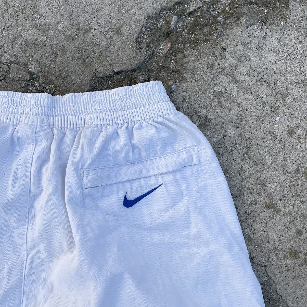 Nike × Vintage Vintage Nike Shorts Tennis Golf 90s Y2K Size L Streetwear Size US 42 / EU 58 - 9 Thumbnail