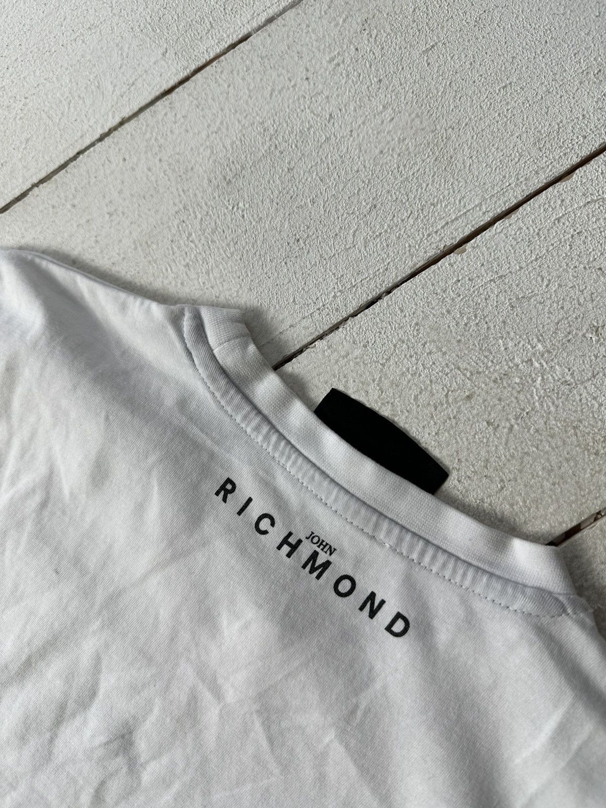 Vintage JOHN RICHMOND PUNK 🚨 LUXURY WOMEN WHITE TEE BIG LOGO Size S / US 4 / IT 40 - 13 Thumbnail