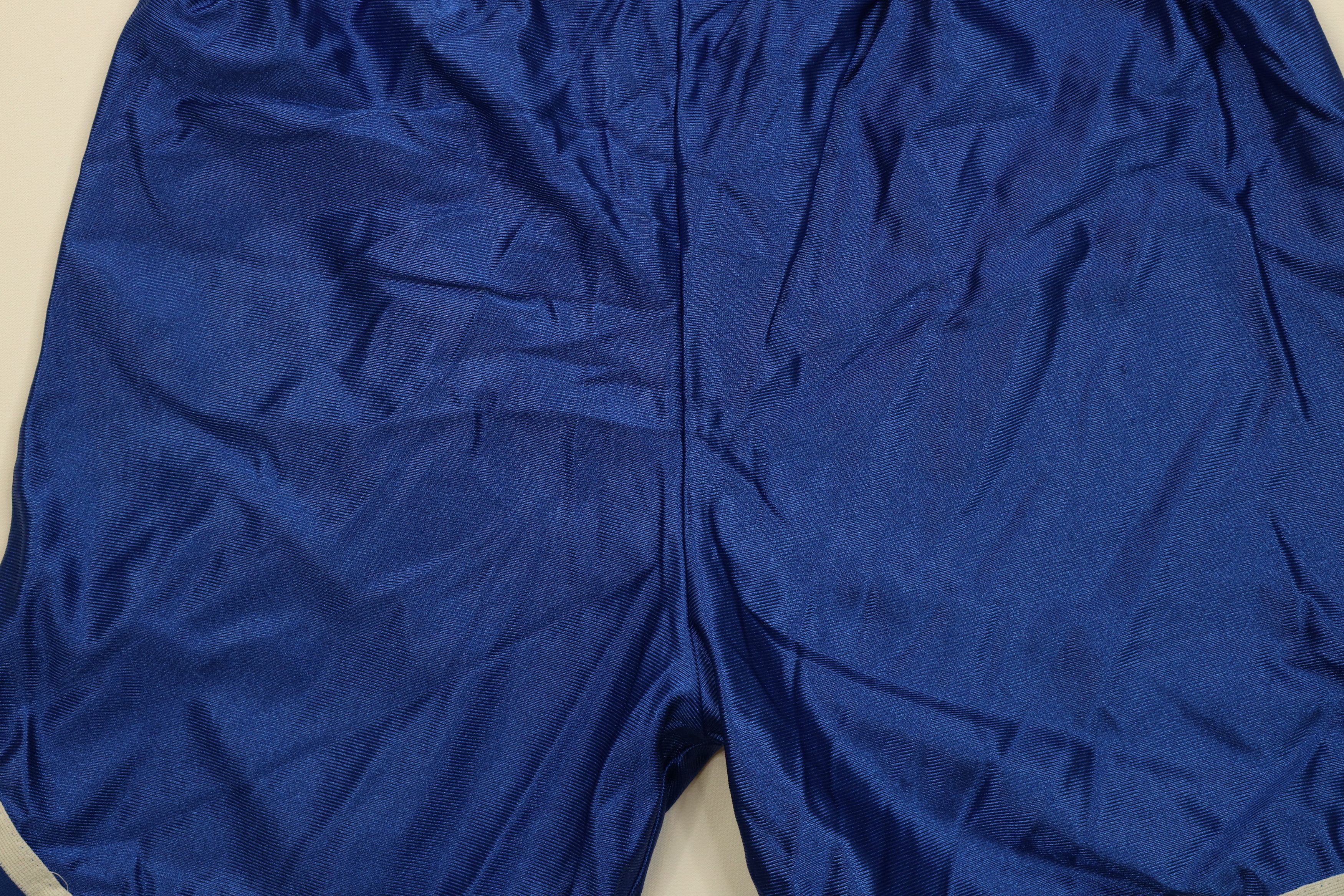 Vintage Vintage 90s Silky Nylon Above Knee Basketball Shorts USA Size US 32 / EU 48 - 3 Thumbnail