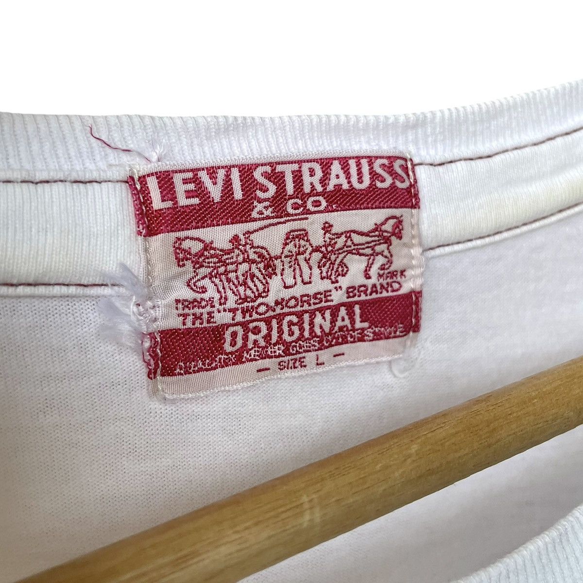 Levi's Levi’s Strauss Japan 09 Live Unbuttoned Promo Tee Size US L / EU 52-54 / 3 - 7 Thumbnail