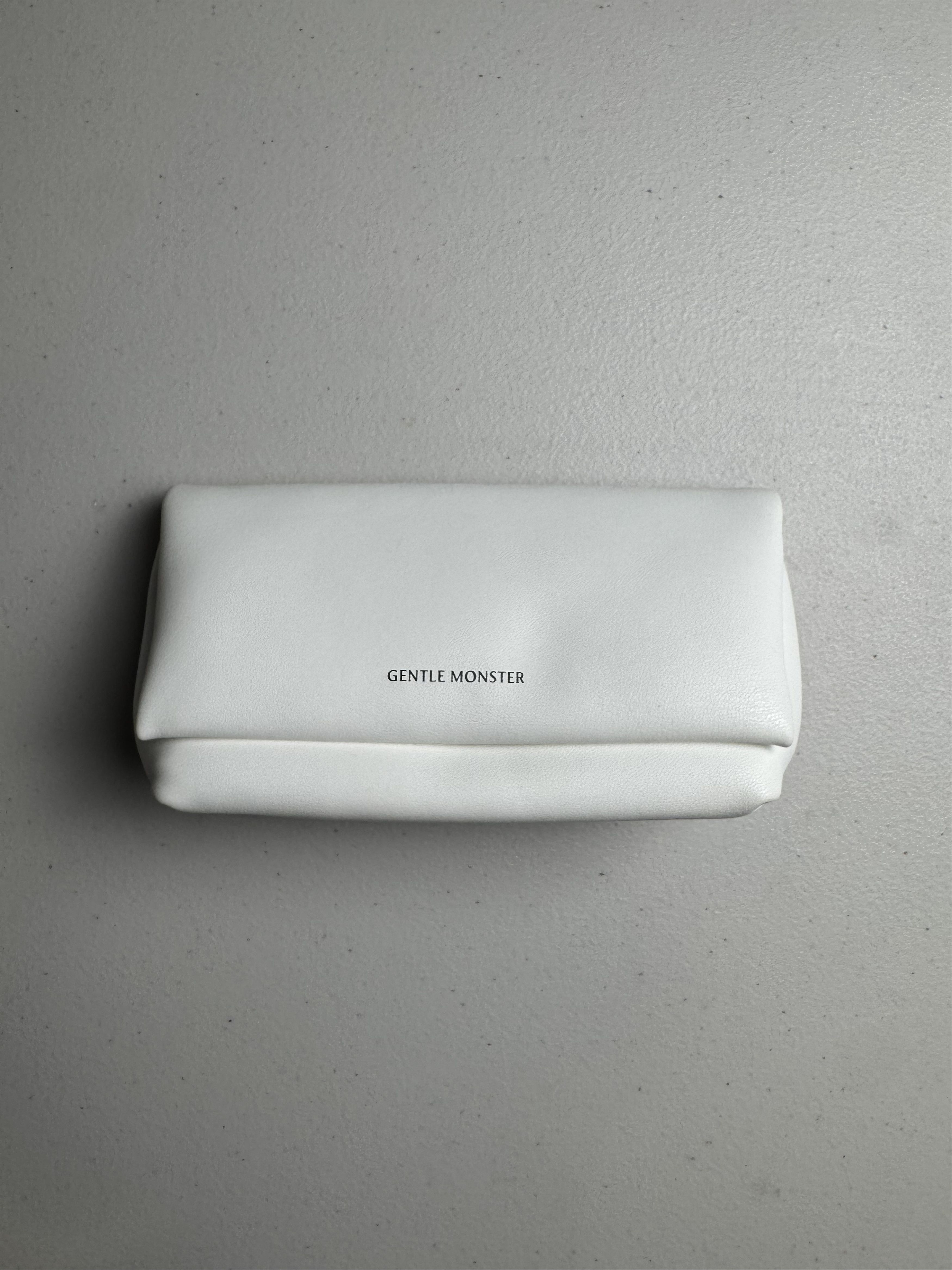Gentle Monster Gentle Monster Sunglass Cases Size ONE SIZE - 4 Thumbnail