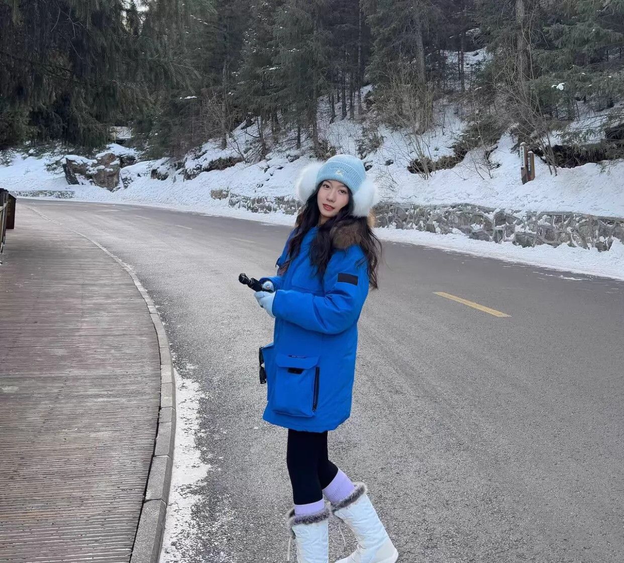 Canada Goose Canada Goose Expedition Red Wmn Blue Down Parka L N Size L / US 10 / IT 46 - 2 Thumbnail