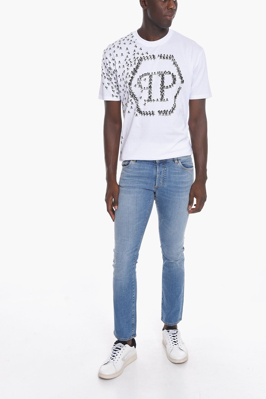Marcelo Burlon og1mm0824 Tempera Cross Slim Fit Jeans in Light Blue Size US 31 - 4 Thumbnail