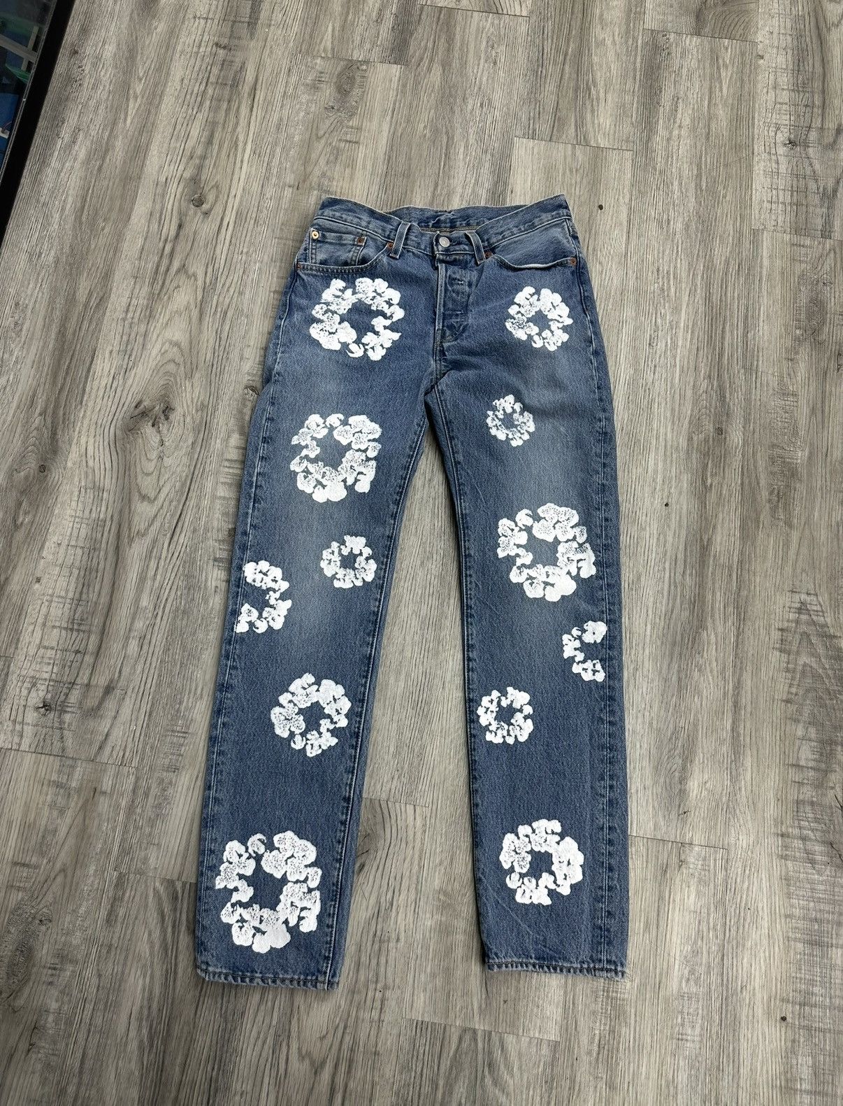 Denim Tears x Levis Cotton Wreath Jeans ‘Light Wash’