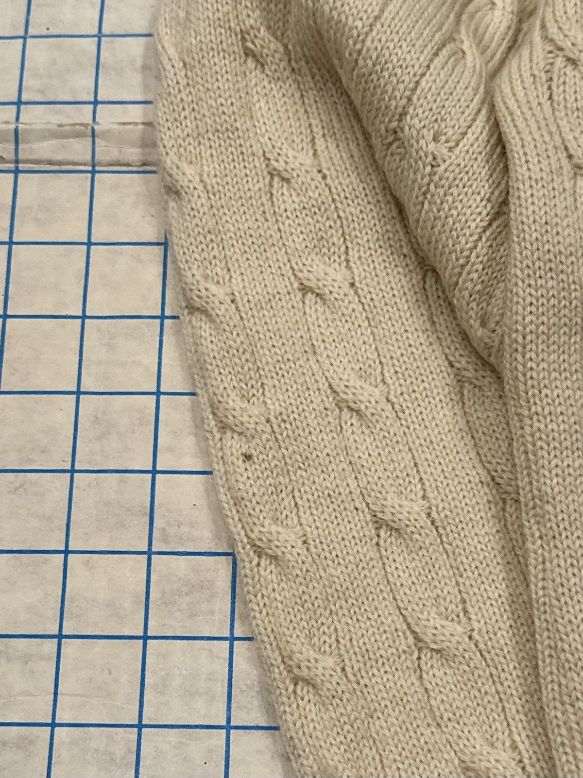 Pendleton Vintage Pendleton Cream Cable Knit V Neck Sweater Mens Large Size US L / EU 52-54 / 3 - 4 Thumbnail