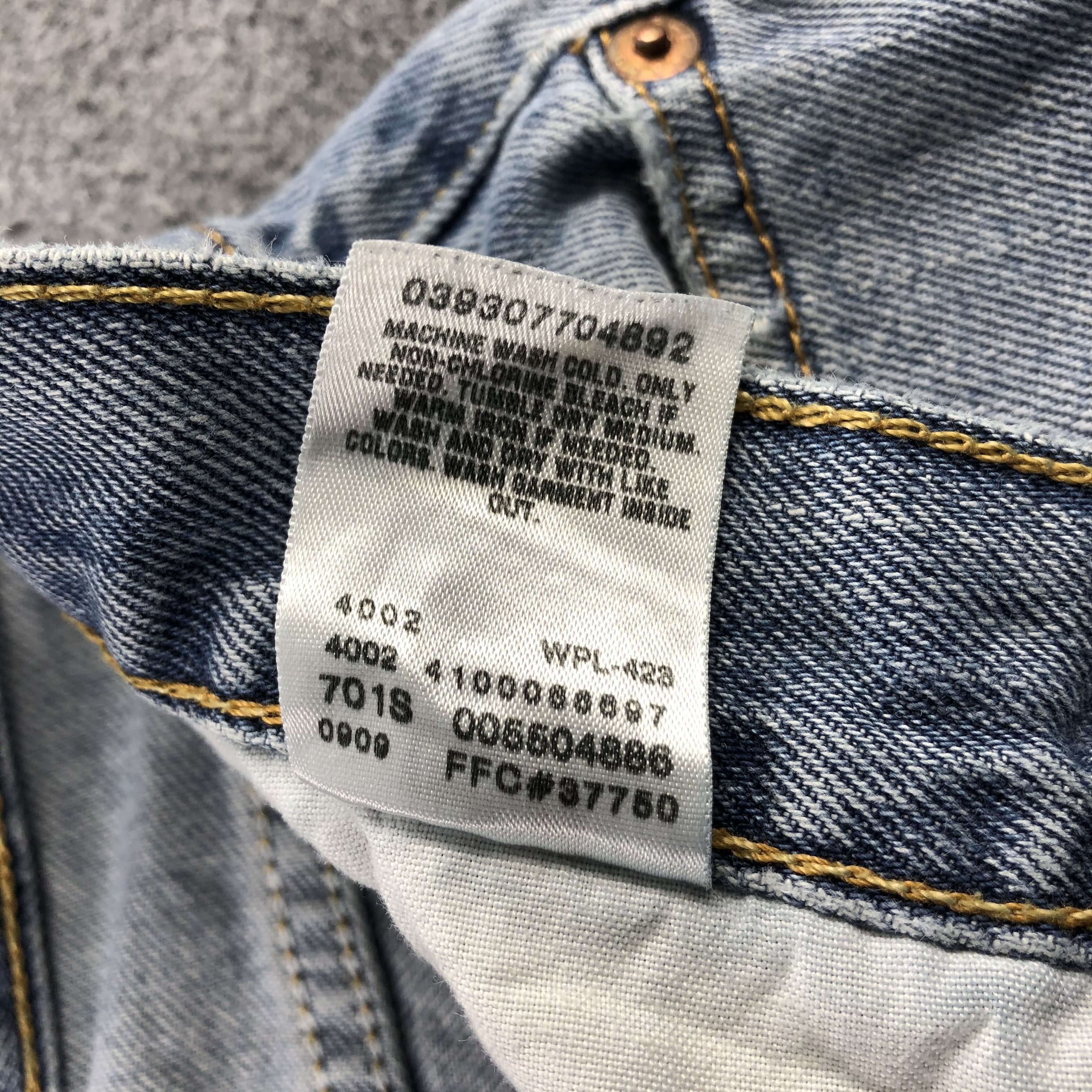 Levi's × Vintage Vintage Light Wash Levis 550 Jeans-JM1761 Size US 36 / EU 52 - 10 Thumbnail
