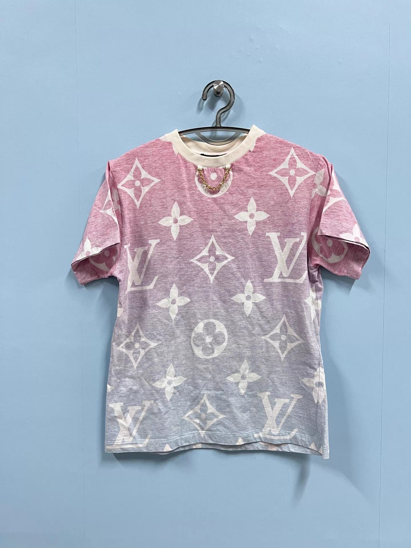 Louis Vuitton LV 99 new allover print gradient short sleeve Tee S Size S / US 4 / IT 40 - 1 Thumbnail