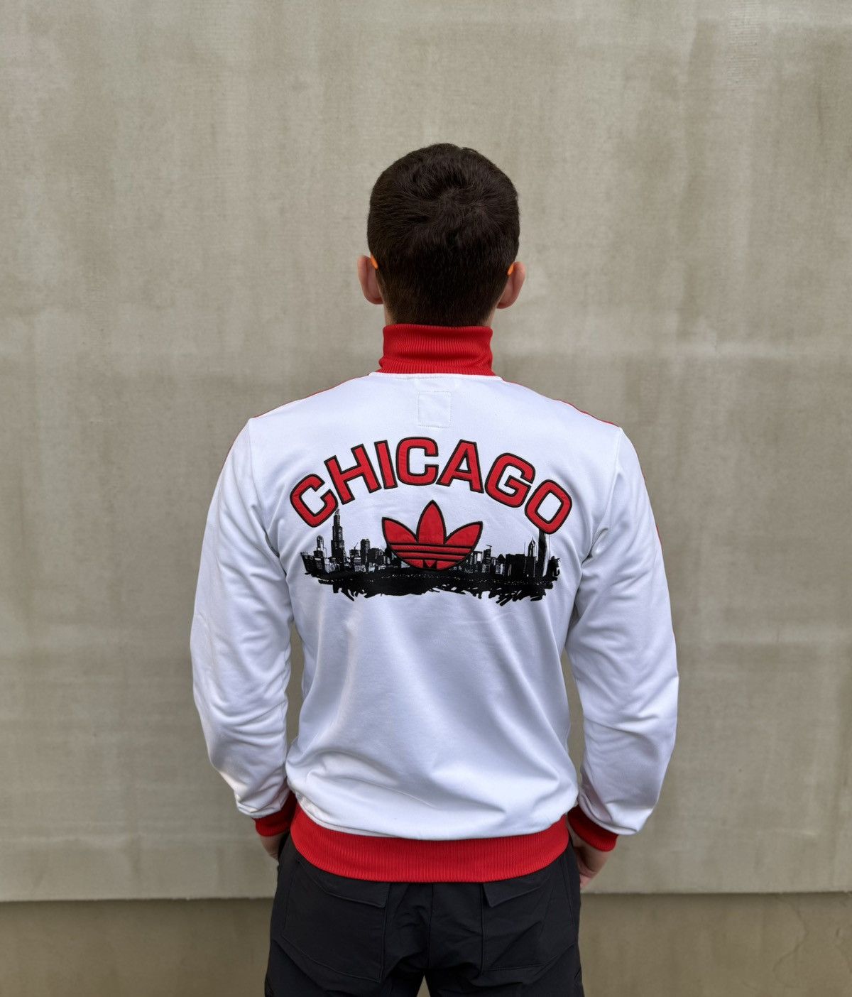 Adidas Adidas Chicago Bulls Mens Track Jacket Full Zip NBA White S Size US S / EU 44-46 / 1 - 2 Thumbnail
