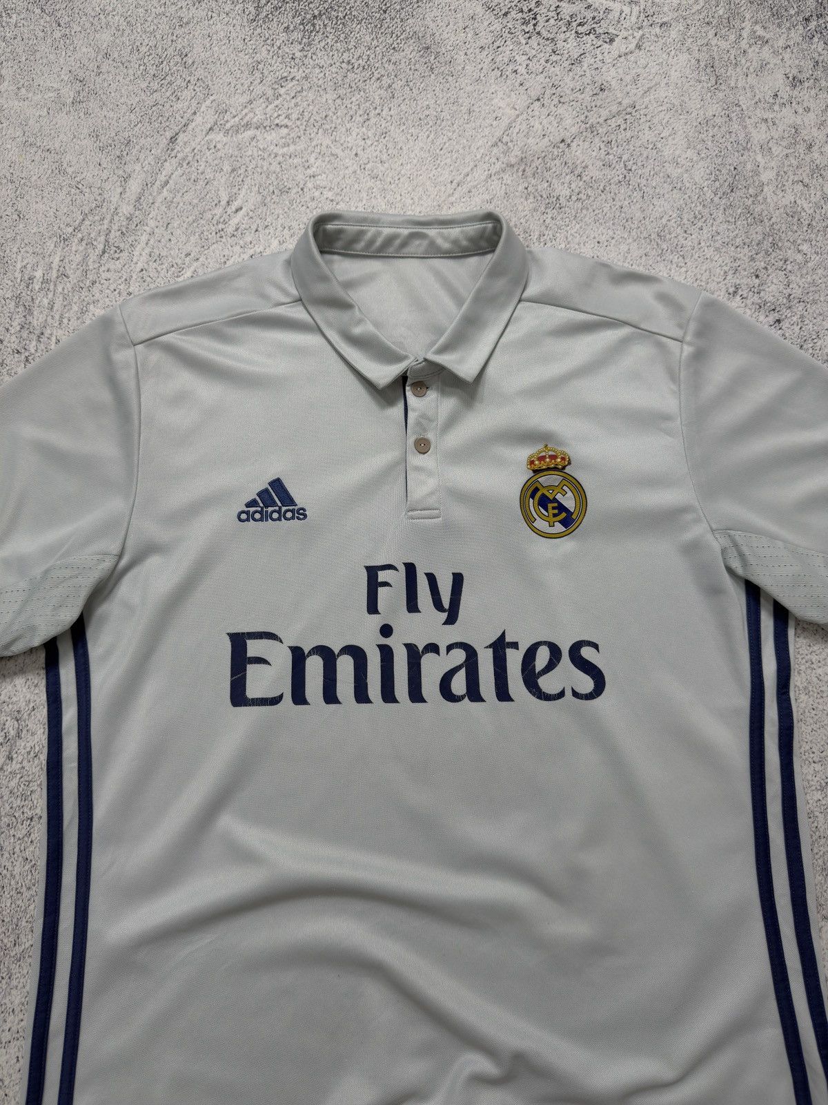 Adidas ADIDAS REAL MADRID ZIDANE #5 FOOTBALL SHIRT SOCCER JERSEY Size US M / EU 48-50 / 2 - 11 Thumbnail