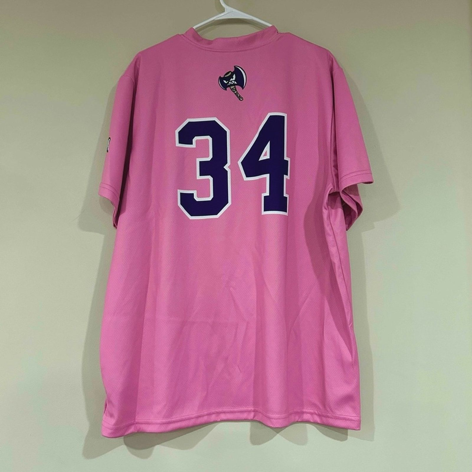 Other Steven F. Austin Lumberjacks Pink Jersey Size US XL / EU 56 / 4 - 2 Thumbnail