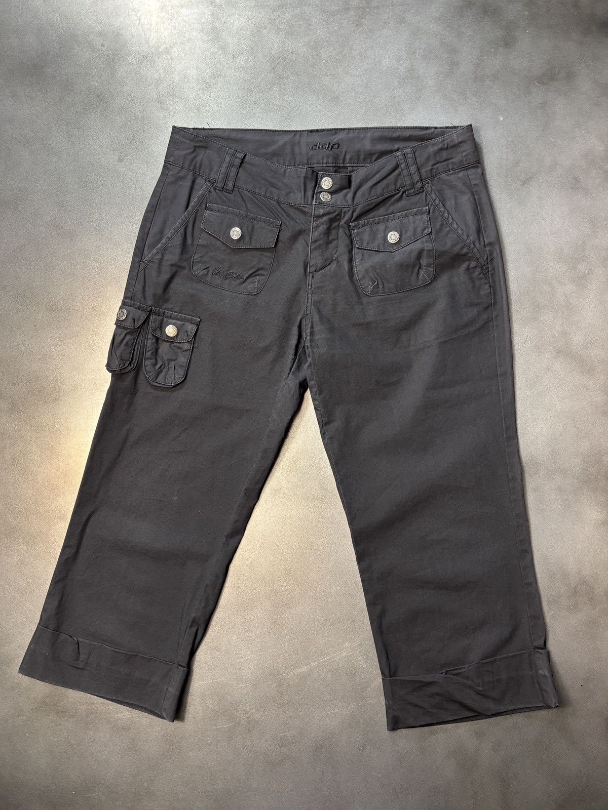 Designer × Other Y2K Capris Shorts 2000s Vintage Cargo Shorts DDP Size 29" - 2 Thumbnail