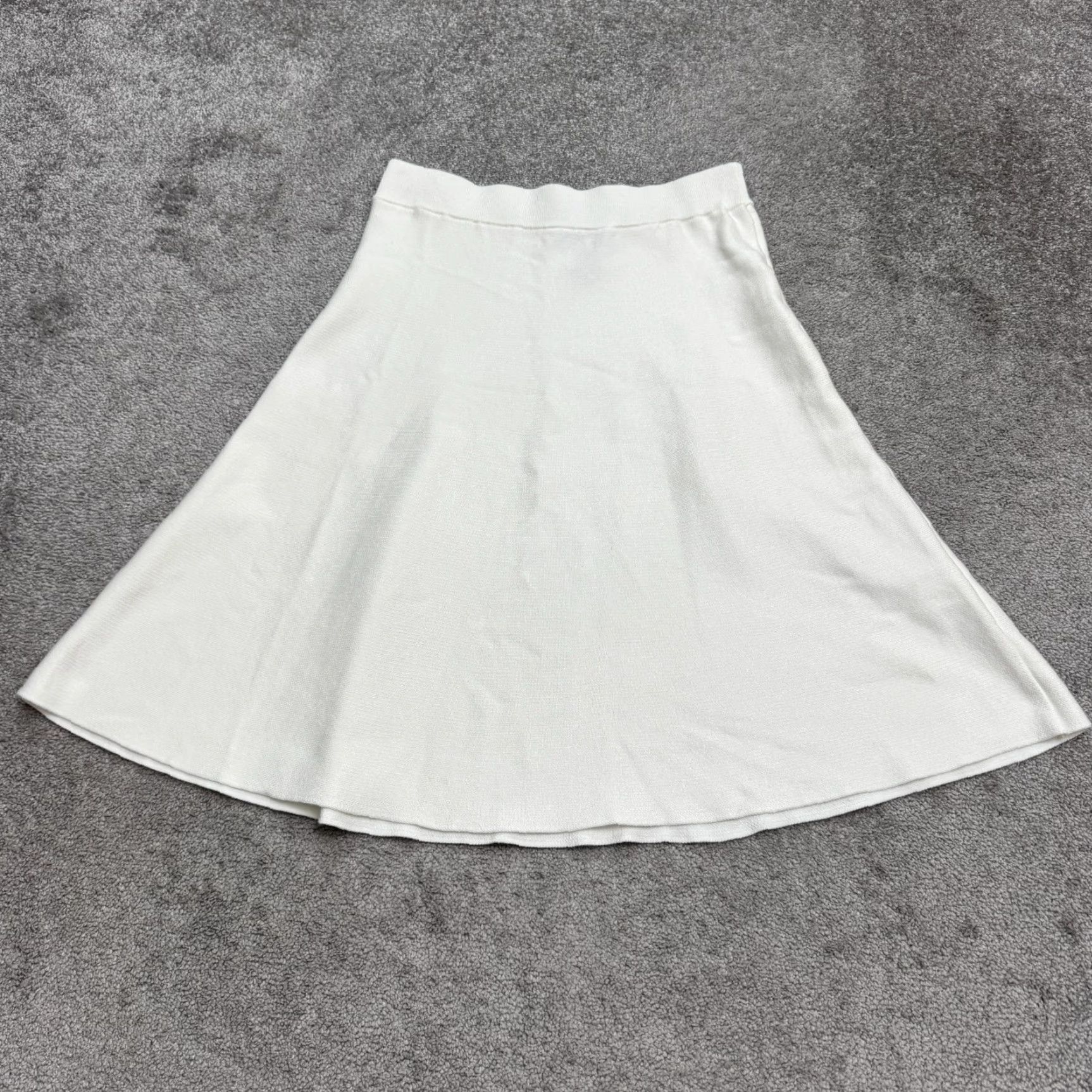 Vintage Lark + Grey Skirt Womens XL A-Line Knee Length White Knit Stretch Elastic Waist Fall Spring Summer Classic Vintage: No, Label: N/A Size 40" / US 18 - 2 Thumbnail