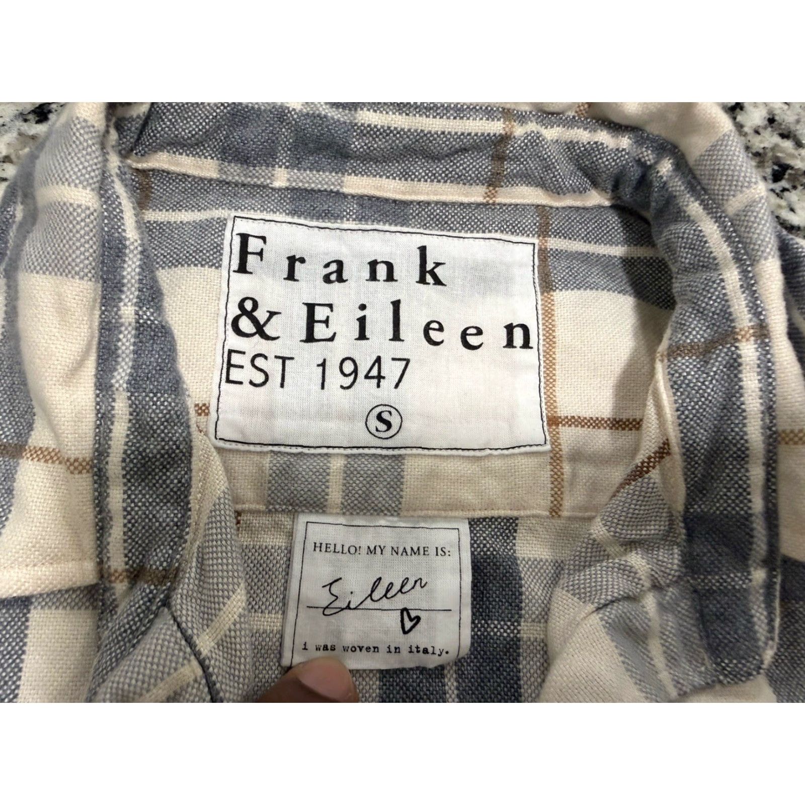 Frank & Eileen Frank & Eileen Shirt in Cream Plaid Relaxed Button-Up Womens S EUC Size S / US 4 / IT 40 - 3 Thumbnail