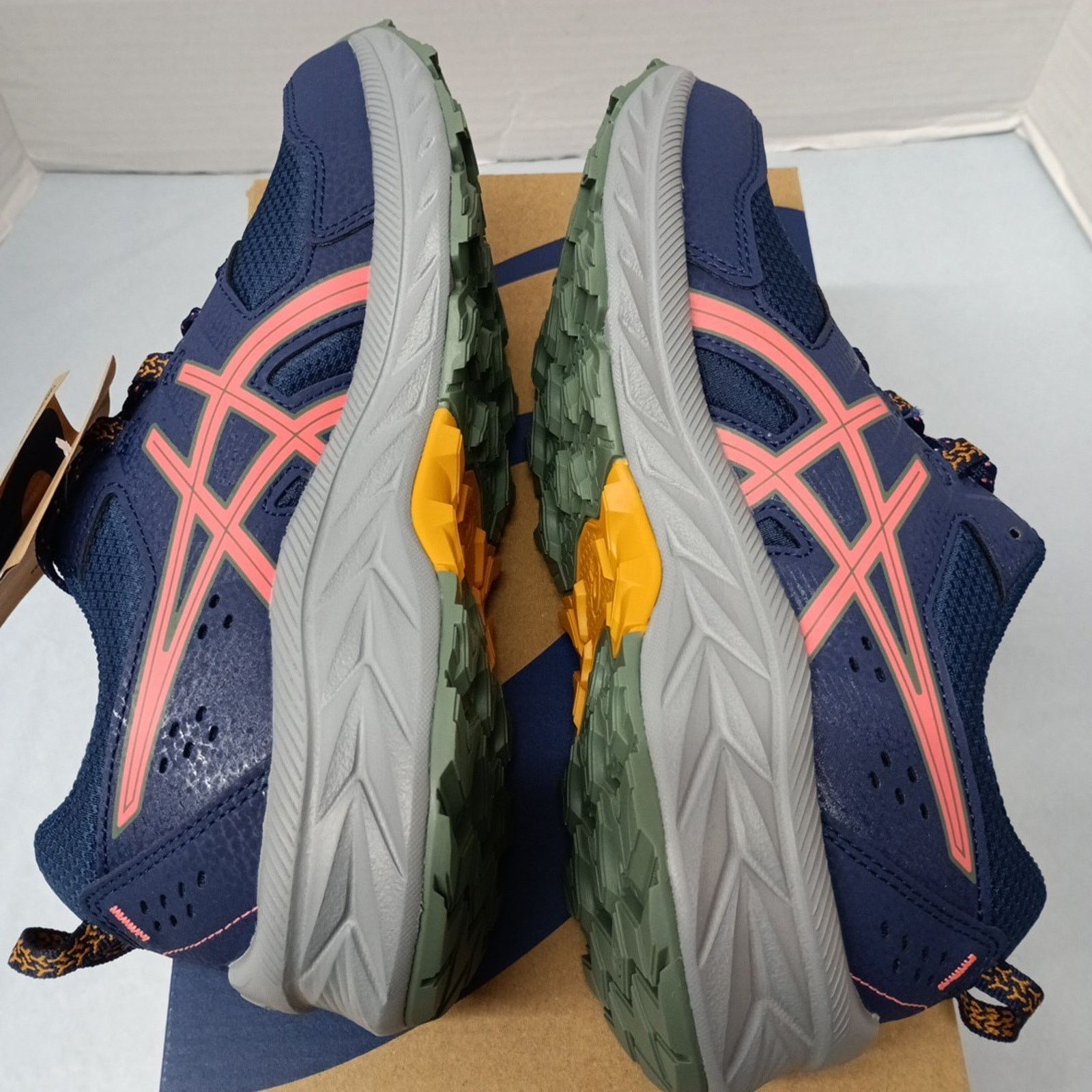Asics NEW Women's Asics Size 7 Gel-Venture 9 Athletic Shoes Blue Size US 7 / IT 37 - 6 Thumbnail