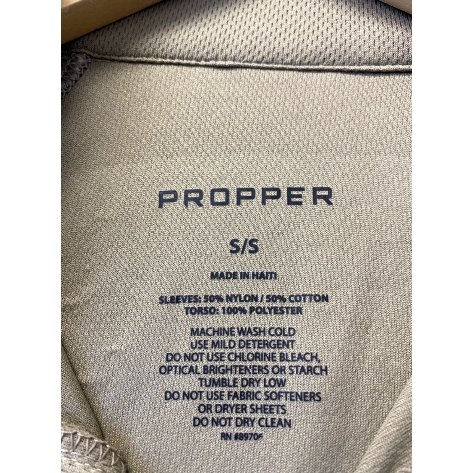 Propper Propper Winter Weight Combat Shirt Sz S Regular Long Sleeve Button-Up OCP 6.5 oz Nylon Cotton Ripstop Pockets Men Size US S / EU 44-46 / 1 - 4 Thumbnail