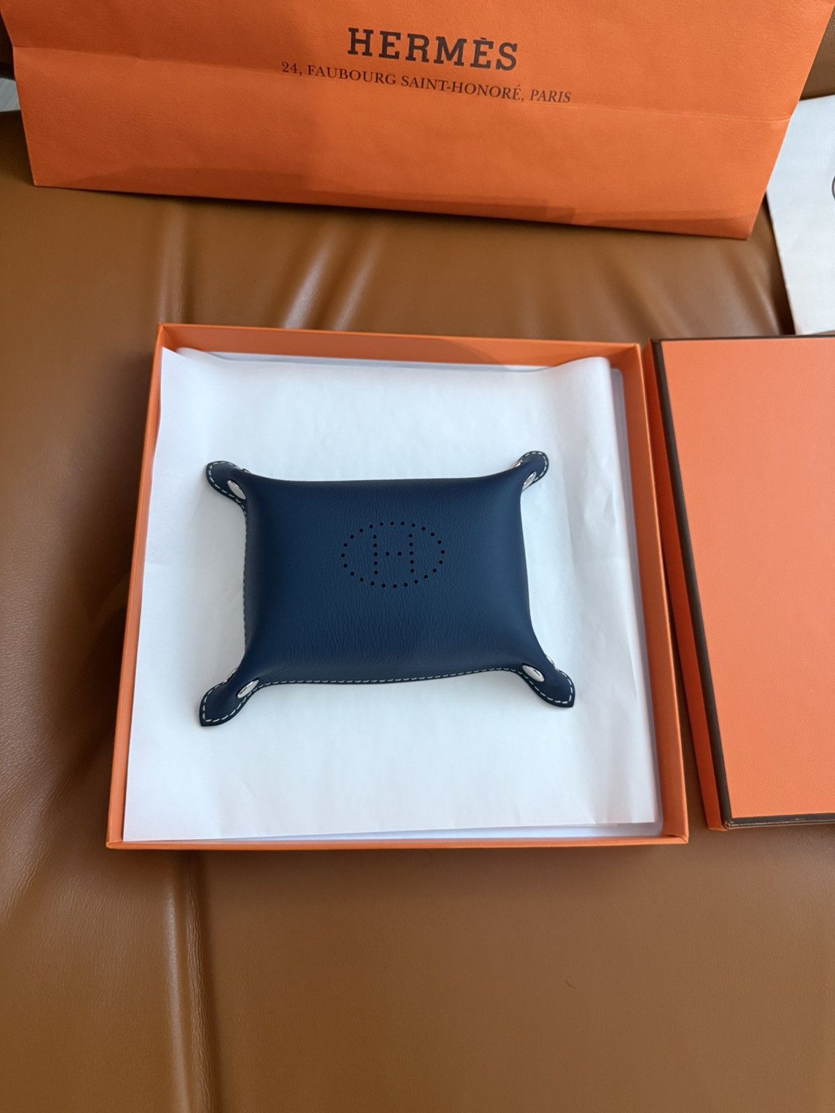 Hermes Hermes Mises et Relances Desk card tray Kraft [NEW] Size ONE SIZE - 8 Thumbnail