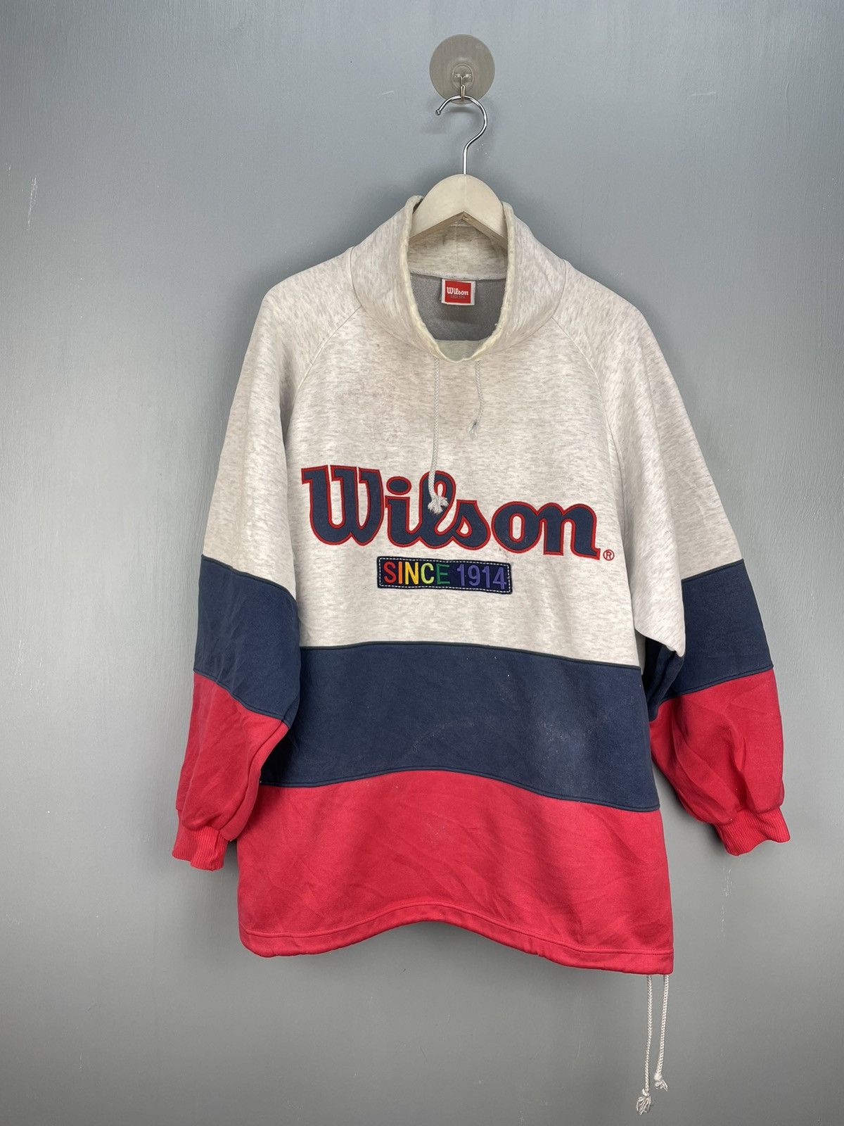 Vintage Vintage 90s Wilson big logo colour block sweatshirt Size US L / EU 52-54 / 3 - 1 Thumbnail