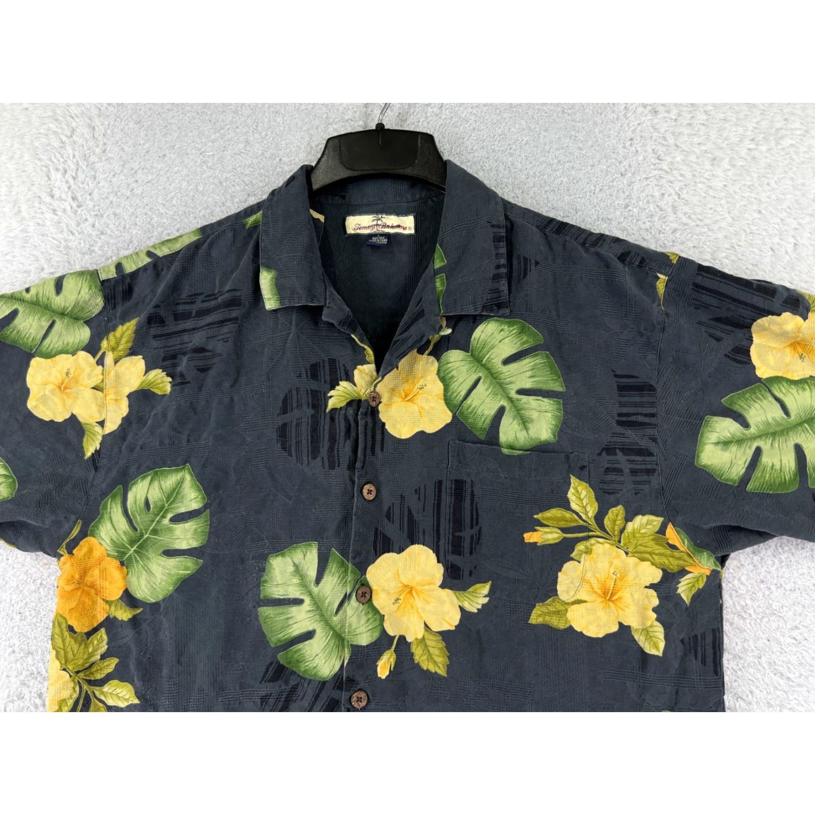 Tommy Bahama Tommy Bahama Shirt Men Large Black Green Floral Palm Hawaiian 100% Silk Beach Size US L / EU 52-54 / 3 - 4 Thumbnail